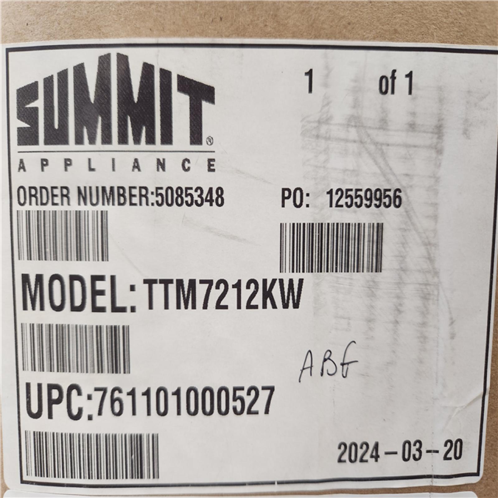 Phoenix Location NEW Summit Appliance 24 in. Single Gas Wall Oven in Black