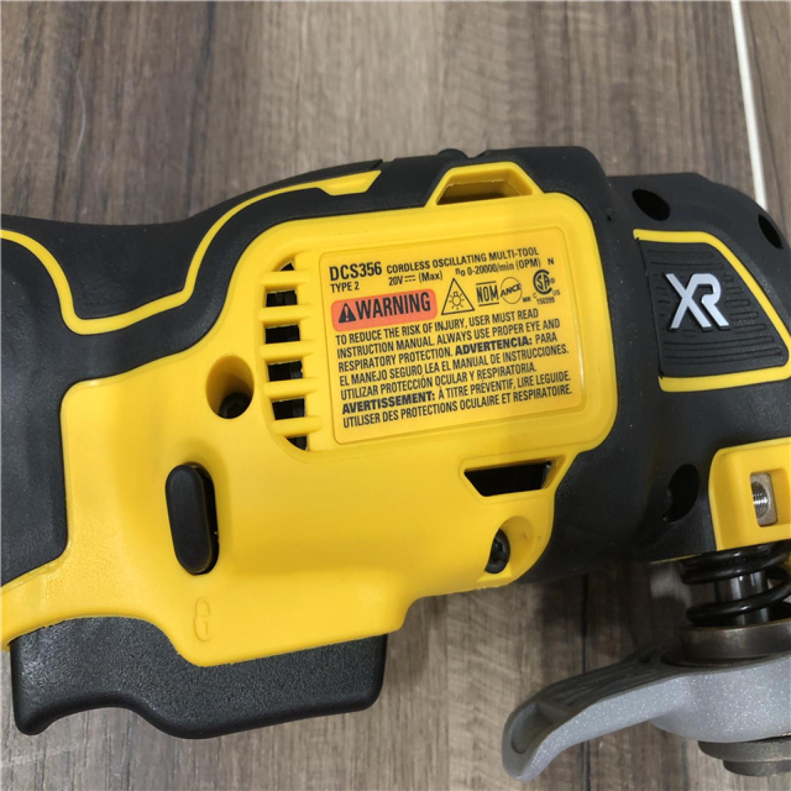 AS-IS DEWALT 20V MAX XR Cordless Brushless 3-Speed Oscillating Multi Tool (Tool Only)