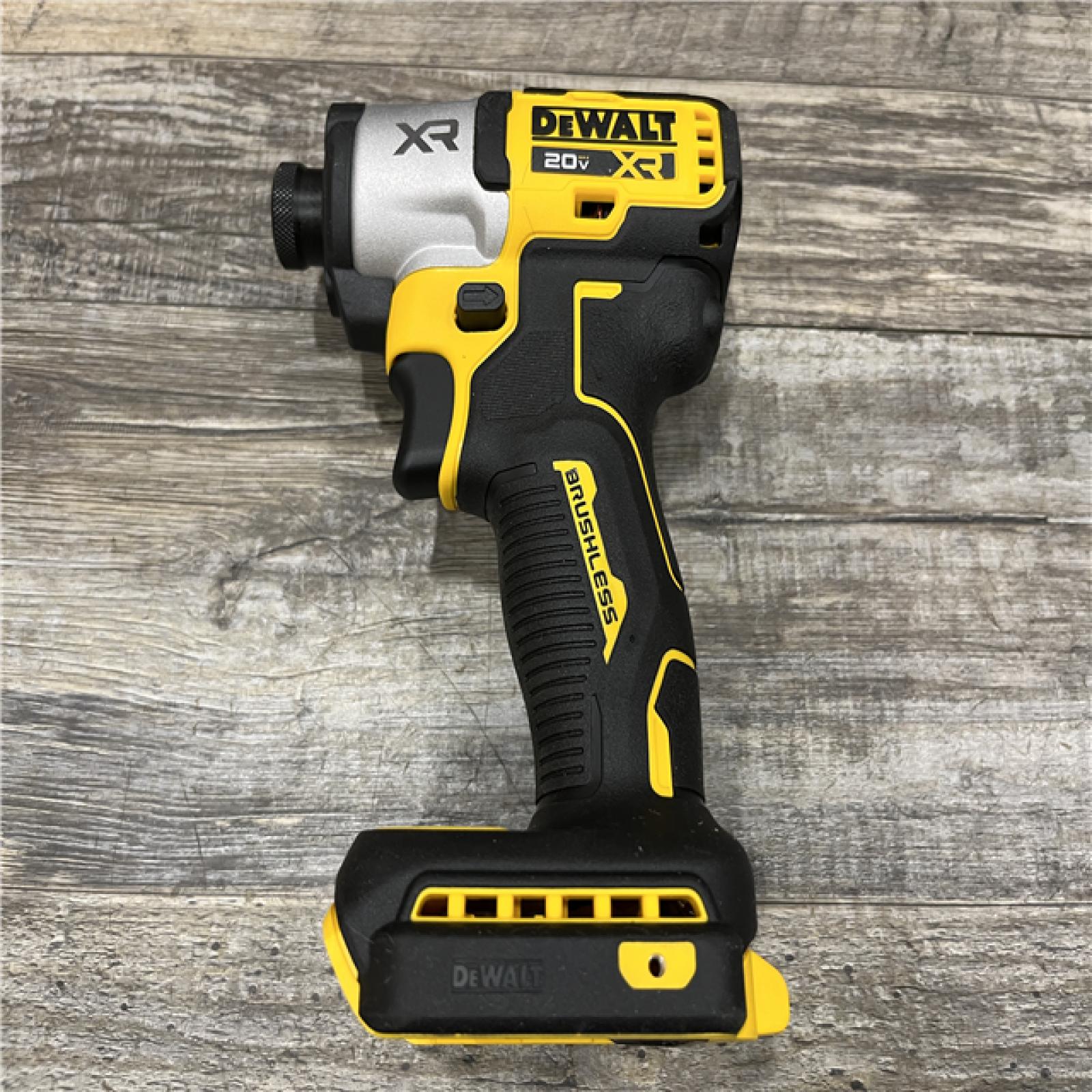 AS-IS DEWALT 20-Volt Maximum XR Lithium-Ion Cordless Brushless 1/4 in. 3-Speed Impact Driver Kit