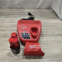 AS-IS Milwaukee Women's Black Small Heated Axis Vest Kit