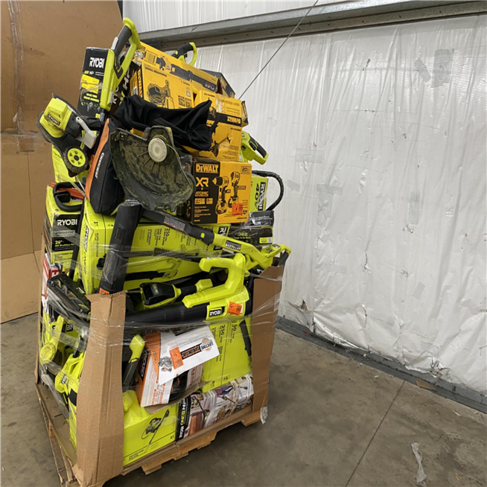 Houston Location AS IS - Tool Pallet