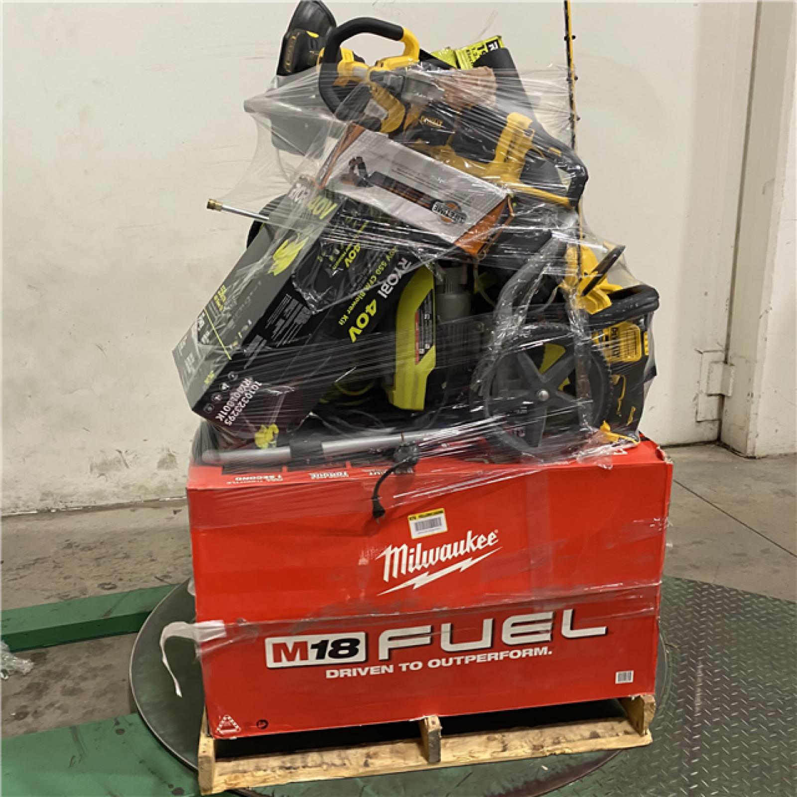 Dallas Location - As-Is Tool Pallet