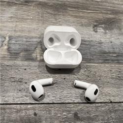 AS-IS Apple - AirPods (3rd generation) with Lightning Charging Case - White
