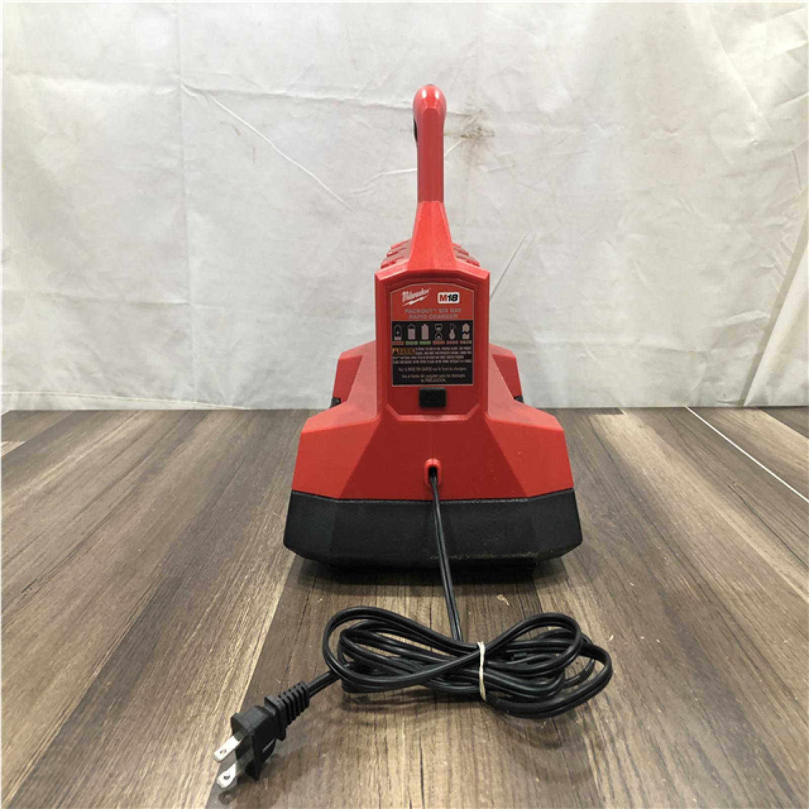 AS-IS Milwaukee 18V Lithium-Ion PACKOUT 6-Port Rapid Charger