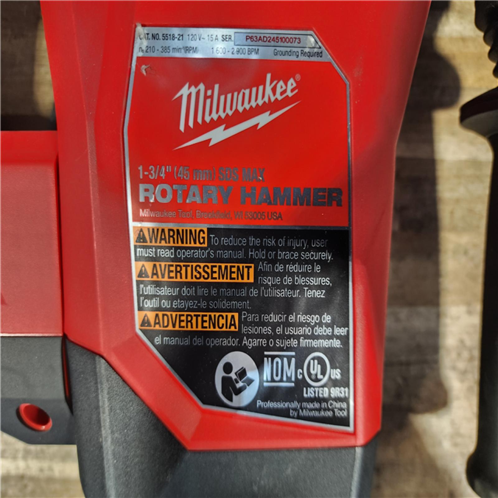 HOUSTON LOCATION - AS-IS MILWAUKEE 1-3/4 in. SDS-MAX Rotary Hammer