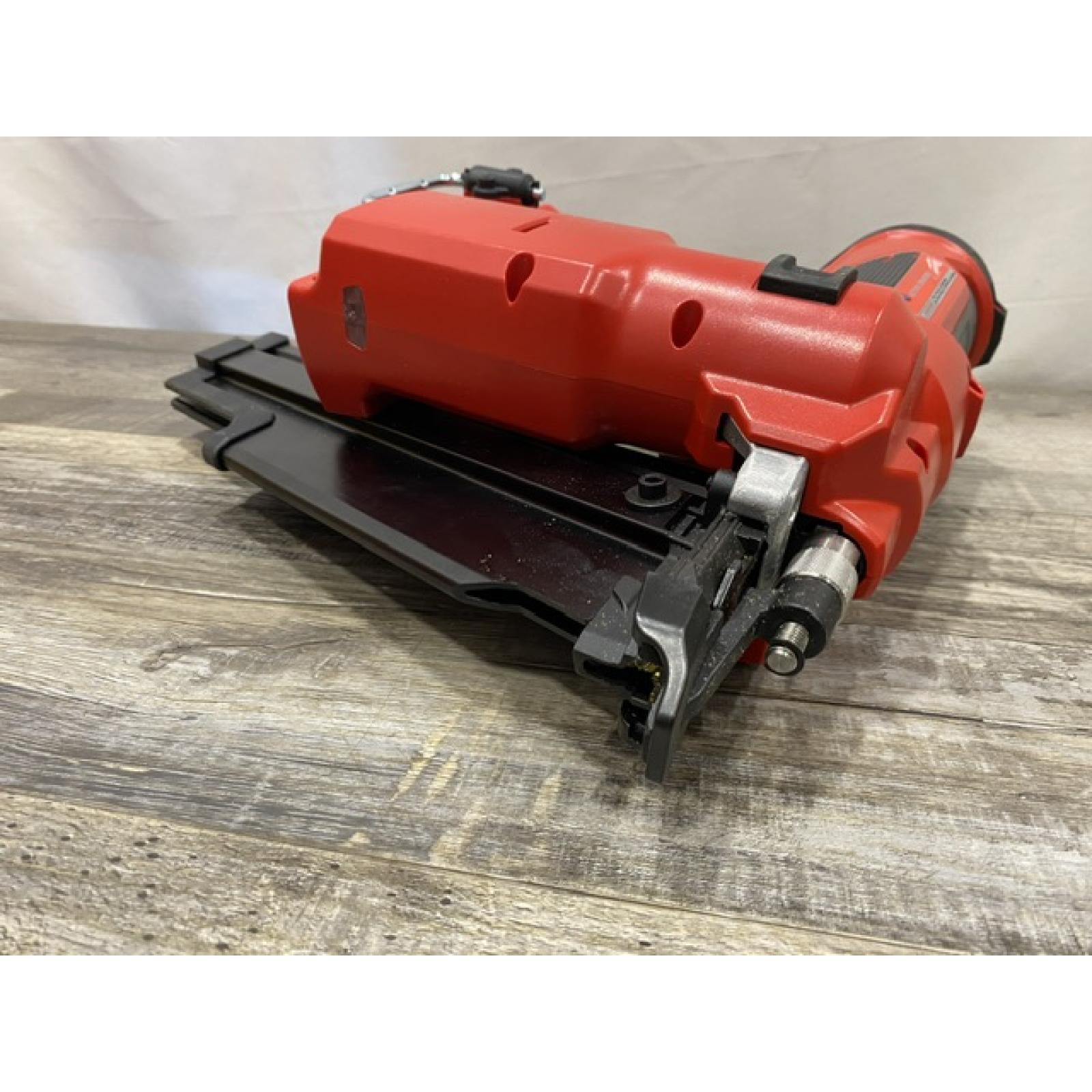 AS-IS Milwaukee FUEL 3-1/2 in. 18-Volt 21-Degree Lithium-Ion Brushless Cordless Framing Nailer (Tool-Only)