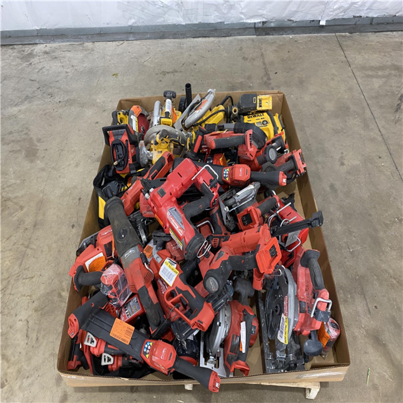 Houston Location AS IS - Tool Pallet