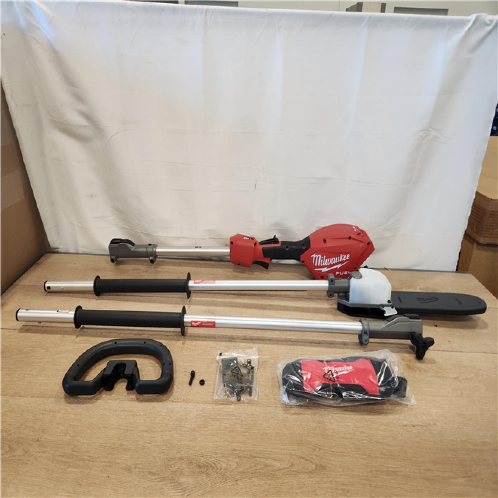 AS-IS- Milwaukee FUEL 18V 10 in. Brushless Cordless Battery Powered Pole Saw with QUIK-LOK Attachment Capability (Tool-Only)