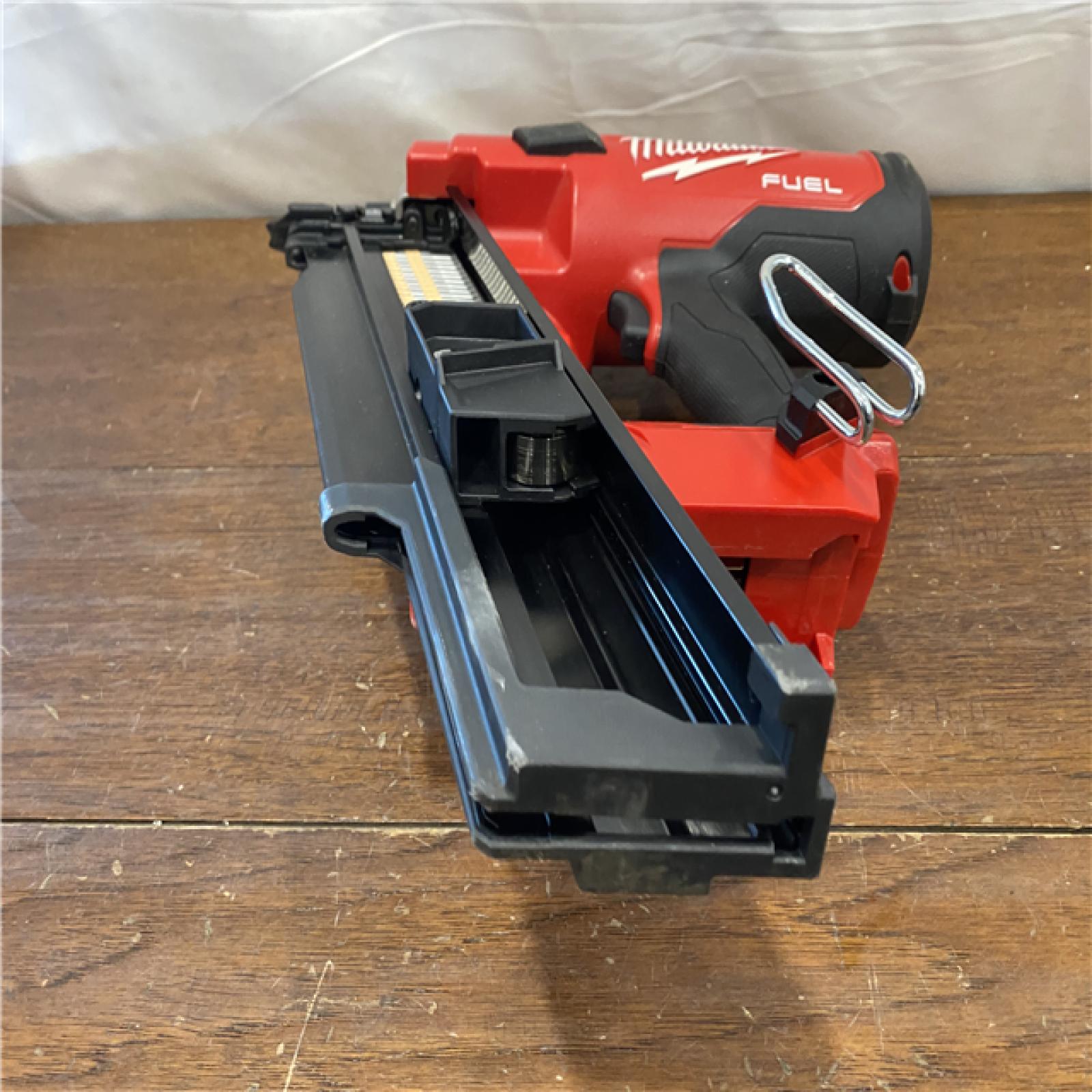 AS-IS Milwaukee 2744-20 M18 FUEL 21-Degree Cordless Framing Nailer (Tool Only)