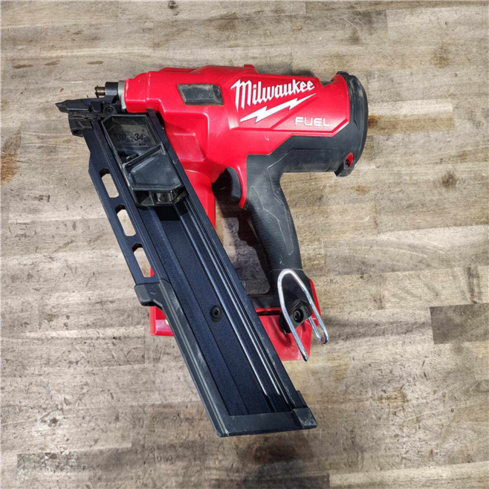 HOUSTON LOCATION - AS-IS Milwaukee M18 FUEL 30 Degree Framing Nailer (TOOL ONLY)