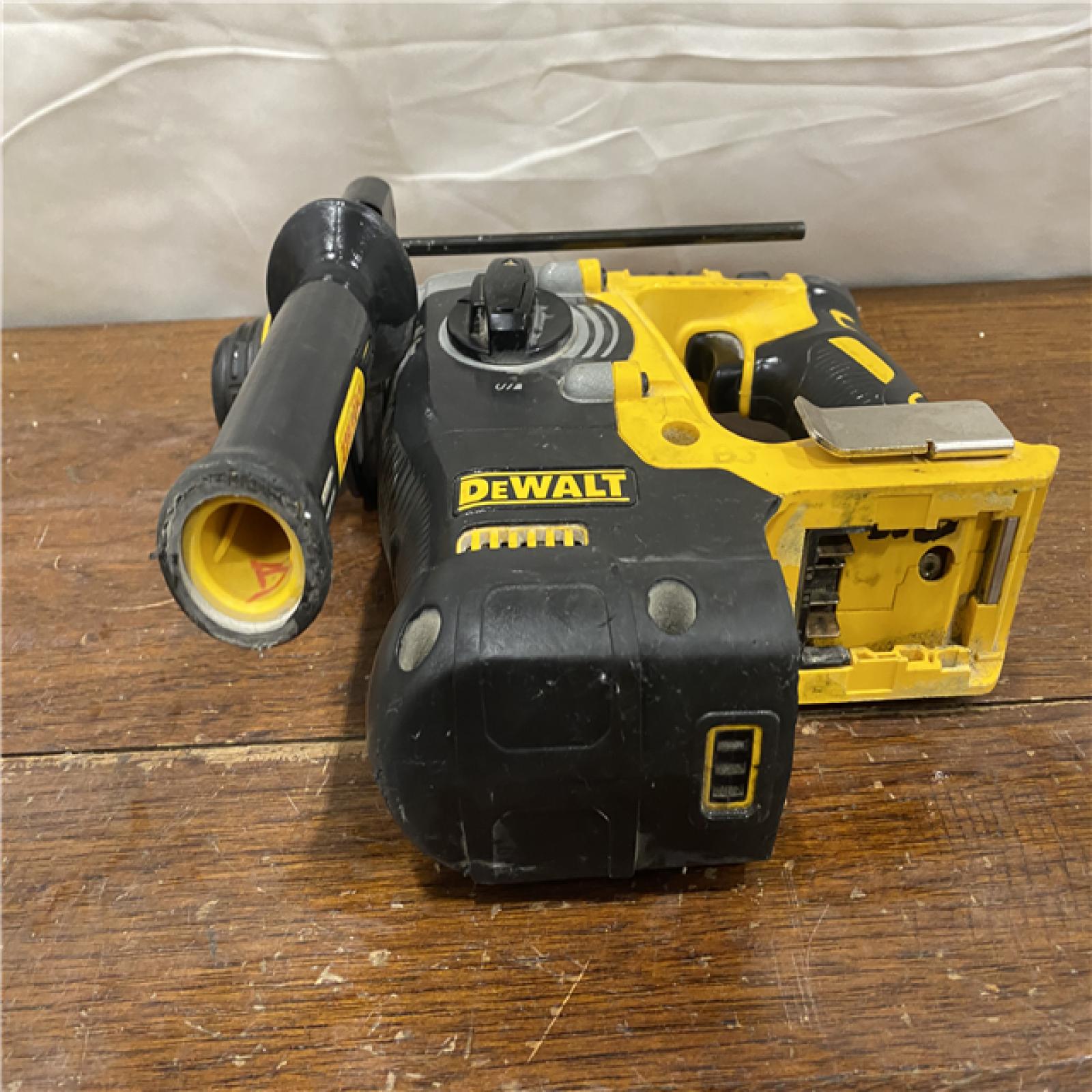 AS-IS Dewalt | SDS 20-V Cordless Rotary Hammer