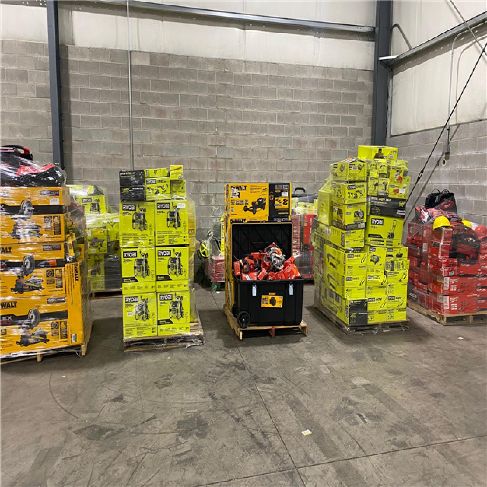 Pittston Location As-Is Power Tools Partial Truckload (10 pallets) 0149-B