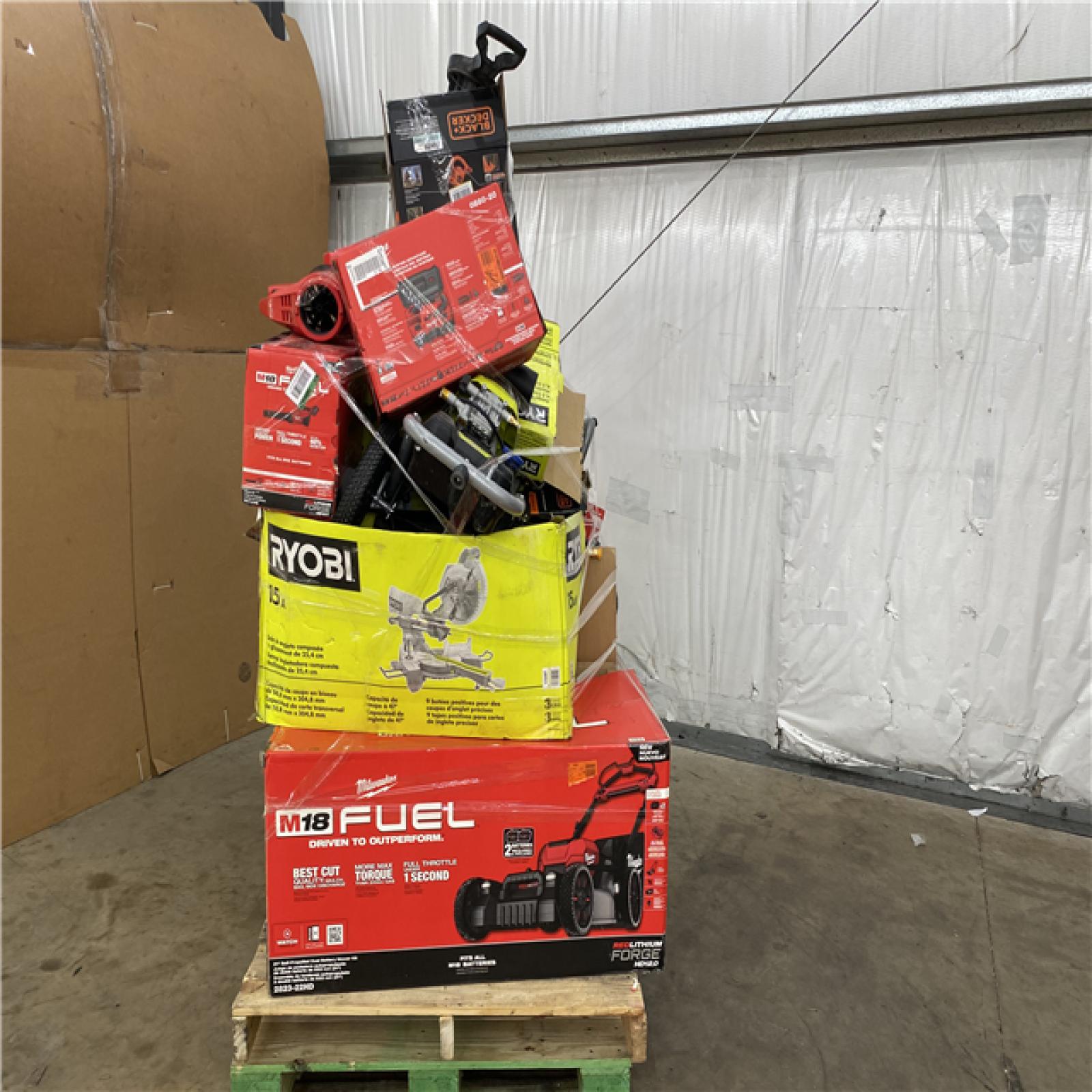Houston Location AS IS - Tool Pallet