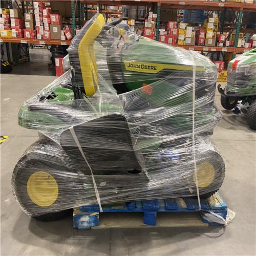 Dallas Location - As-Is John Deere S100 42 in. 17.5 HP Gas Hydrostatic Riding Lawn Mower