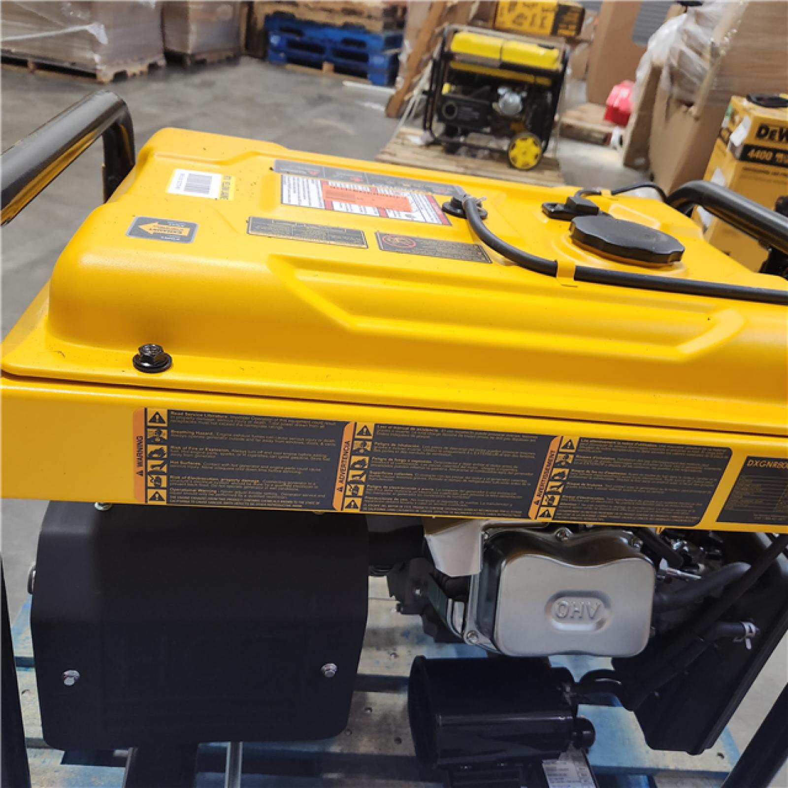 Dallas Location - As-Is DEWALT 10000 / 8000-Watt Gas Powered Portable Generator DXGNR8000