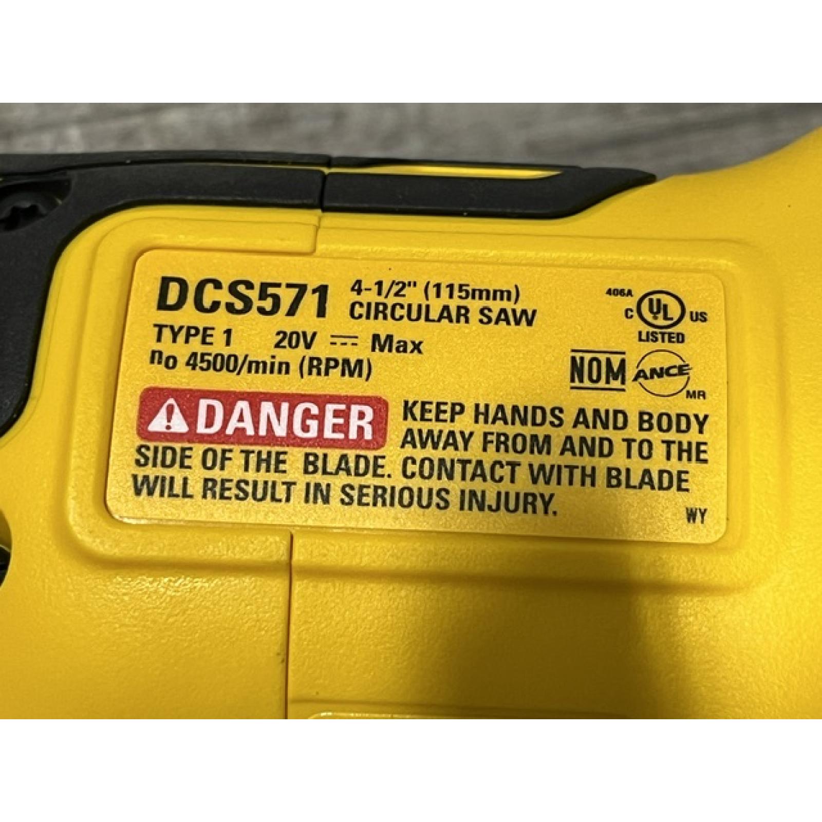 AS-IS DEWALT ATOMIC 20V MAX Cordless Brushless 4-1/2 in. Circular Saw (Tool Only)
