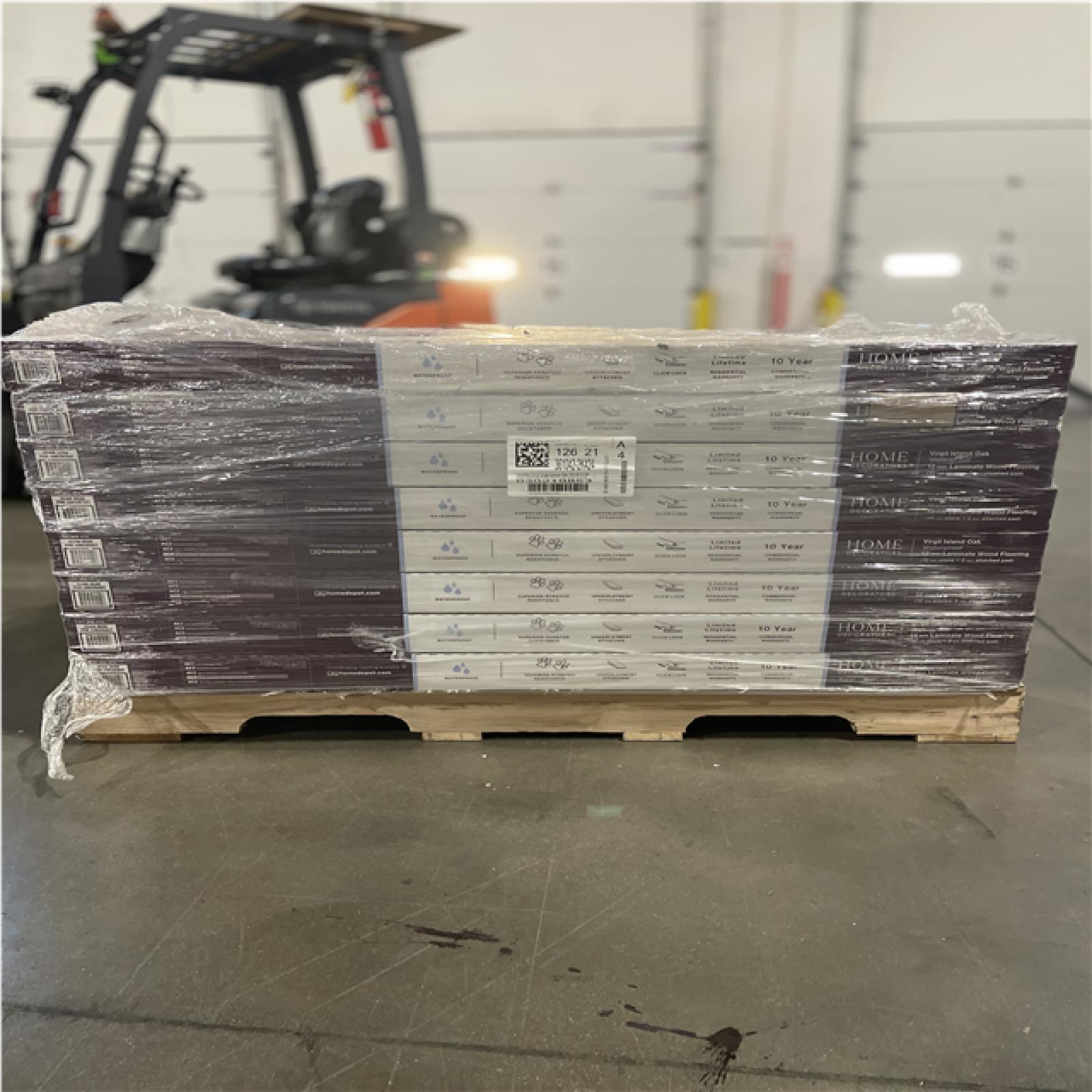 DALLAS LOCATION-Home Decorators Collection Virgil Island Oak 12 mm T x 8 in. W Waterproof Laminate Wood Flooring (15.9 sqft/case)PALLET-(24 CASES)