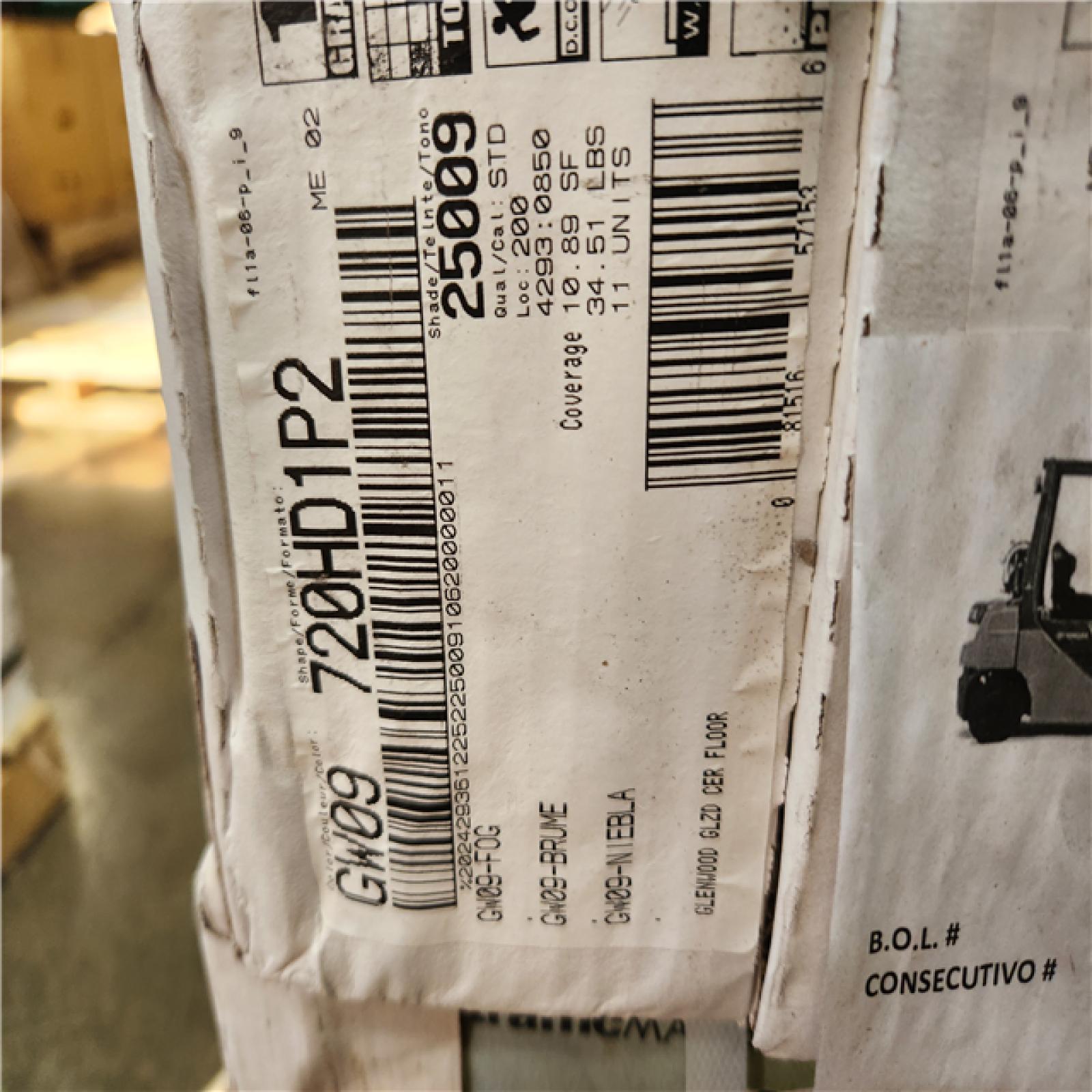 Phoenix AS-IS TrafficMaster Glenwood Fog 7 in. x 20 in. Ceramic Floor and Wall Tile (446 sq. ft. /41 case)