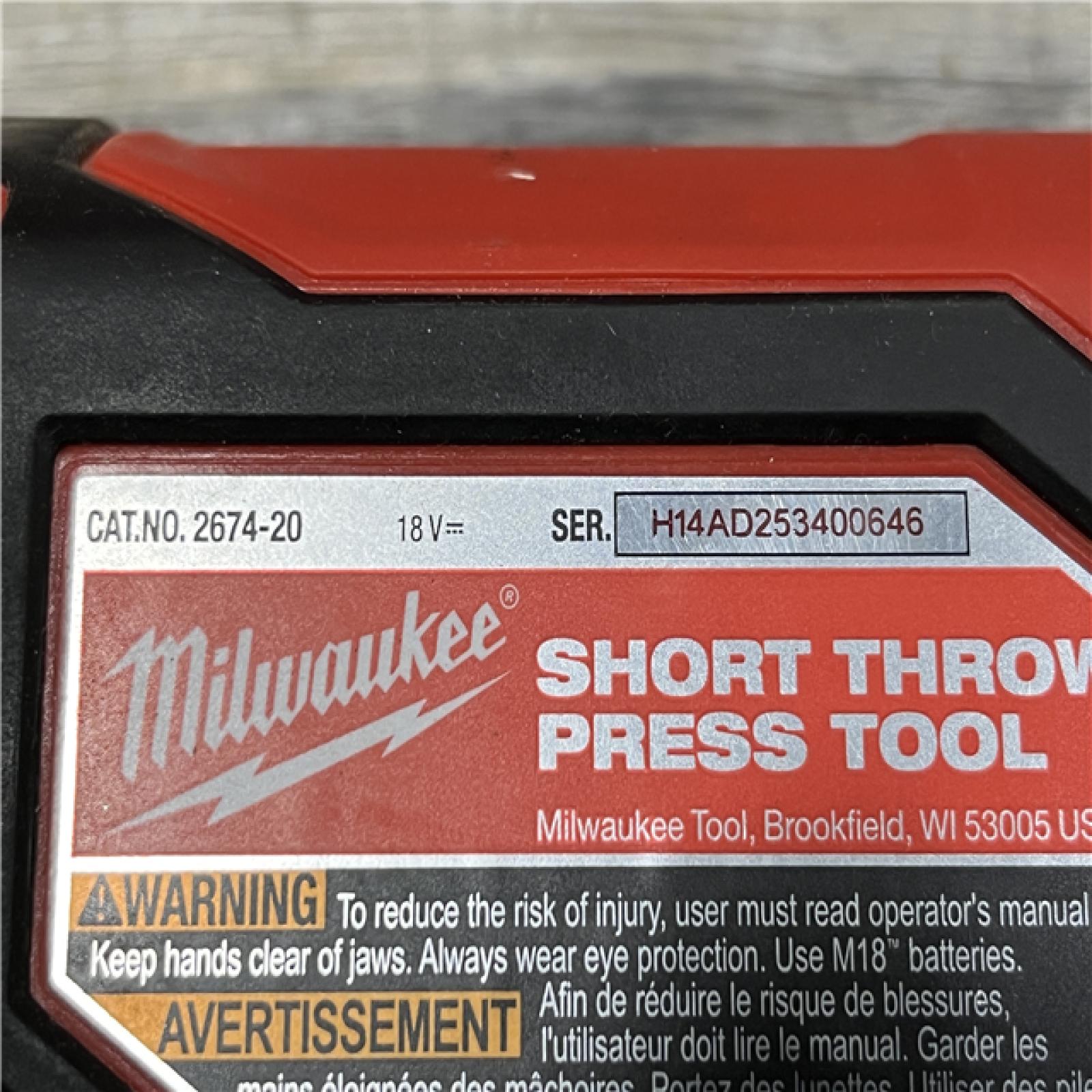 AS-IS Milwaukee 18V Lithium-Ion Cordless Short Throw Press Tool with 3 PEX Crimp Jaws Kit