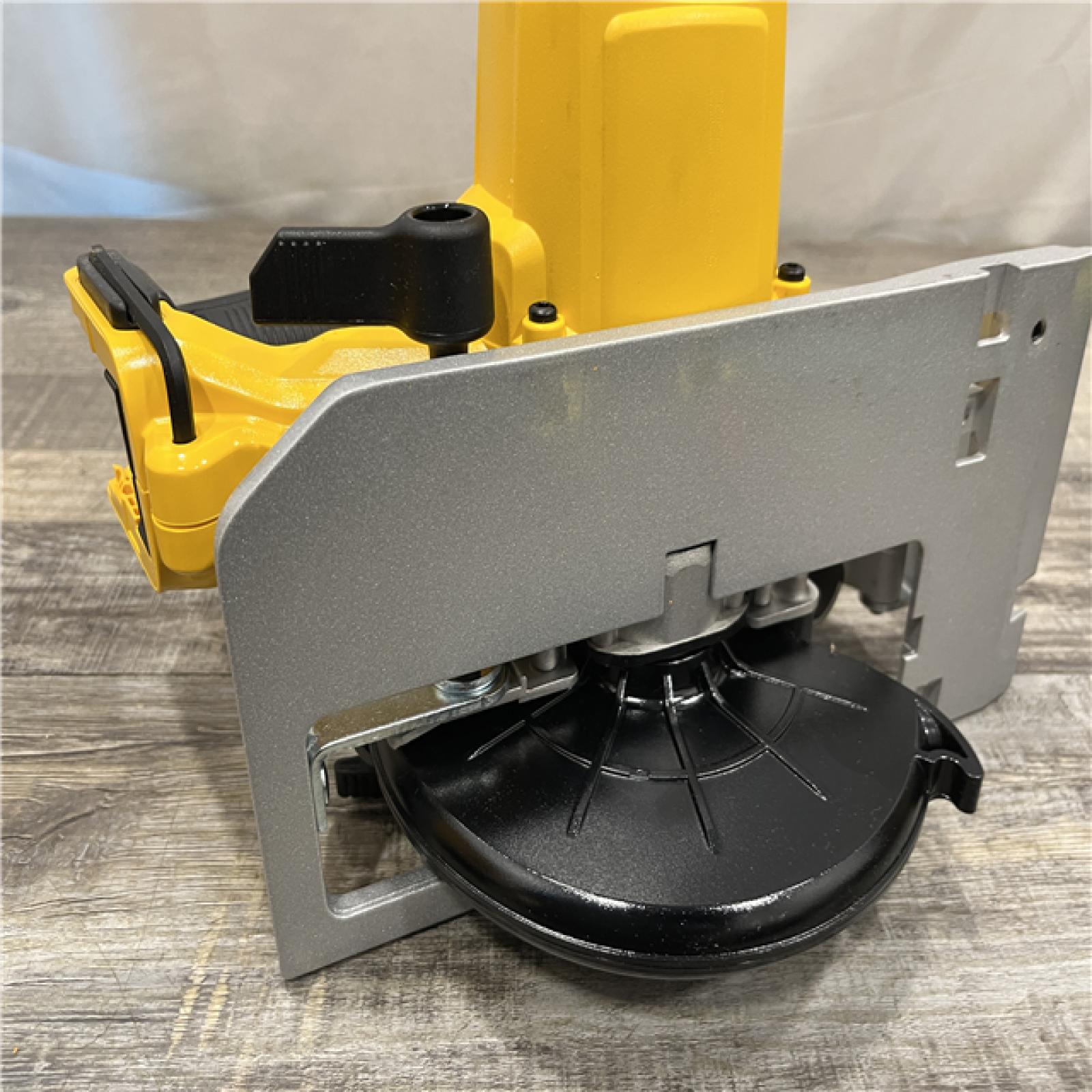AS-IS DEWALT 20-Volt MAX Lithium-Ion Cordless 6-1/2 in. Circular Saw (Tool-Only)