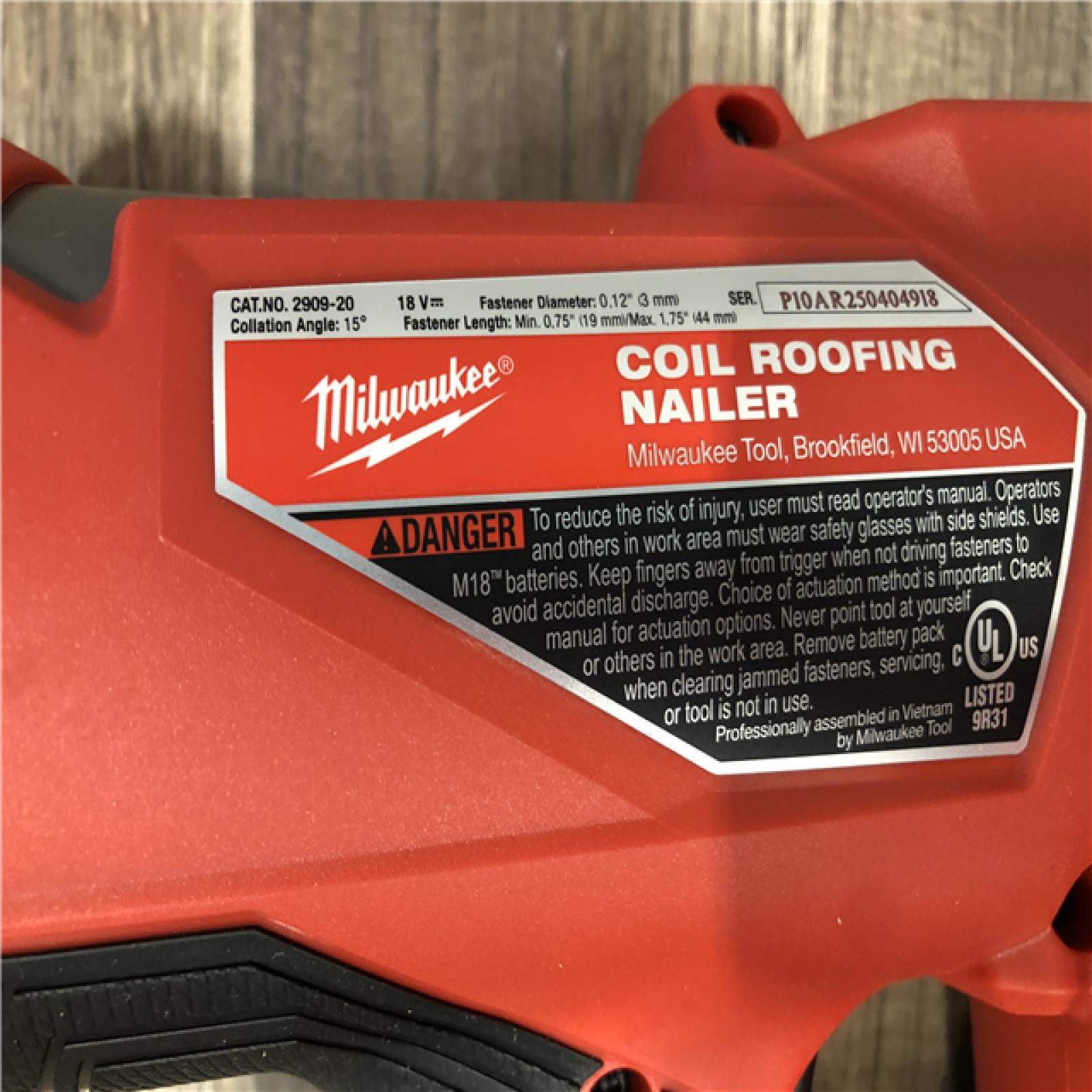 AS-IS Milwaukee FUEL 18-Volt Lithium-Ion Brushless Cordless Coil Roofing Nailer (Tool Only)