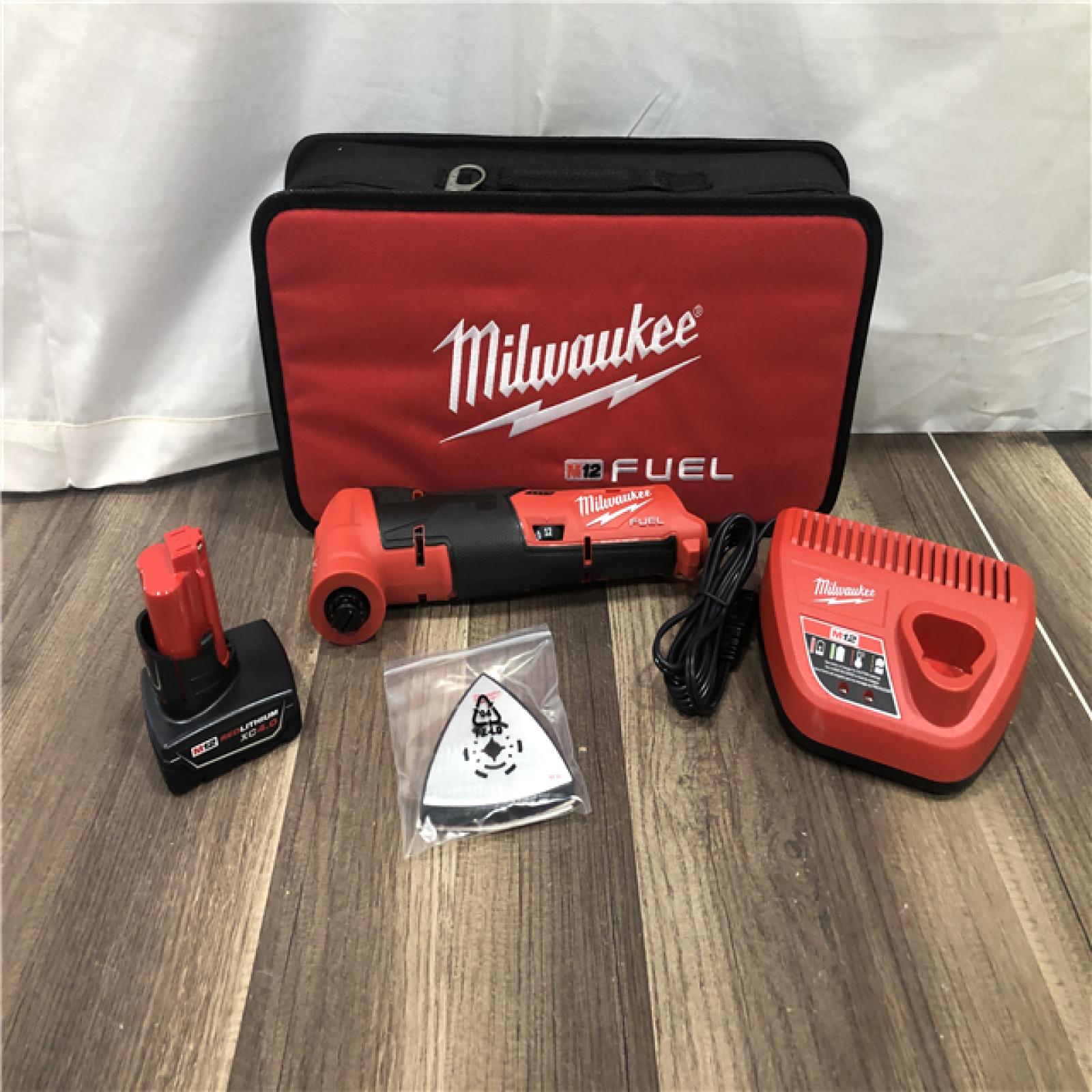 AS-IS Milwaukee M12 FUEL 12V Lithium-Ion Cordless Oscillating Multi-Tool Kit