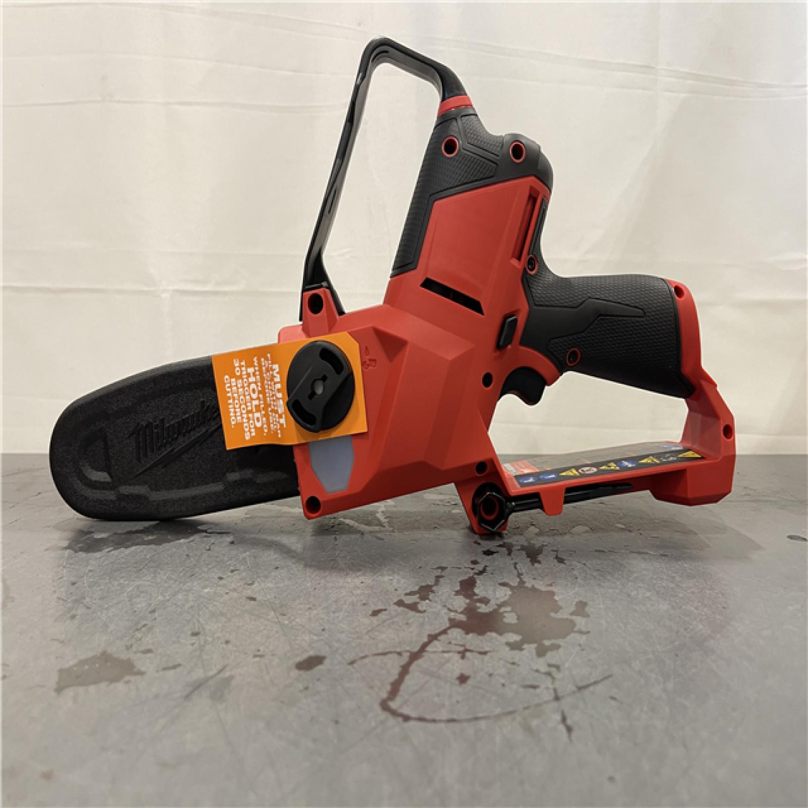 AS-IS - Milwaukee M12 FUEL 6 in. 12V Lithium-Ion Brushless Electric Cordless Battery Pruning Saw HATCHET