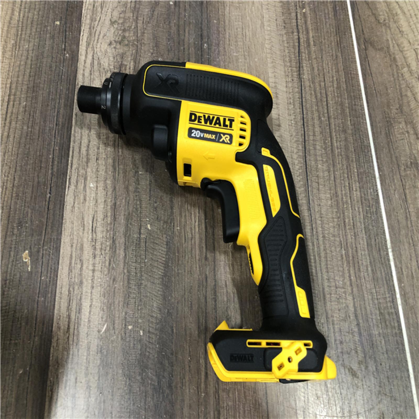 AS-IS DEWALT 20V MAX XR Cordless Brushless Drywall Screw Gun Threaded Clutch Housing (Tool Only)