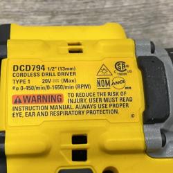 AS-IS DEWALT Atomic 20V Lithium-Ion Cordless Compact 1/2 in. Drill/Driver Kit