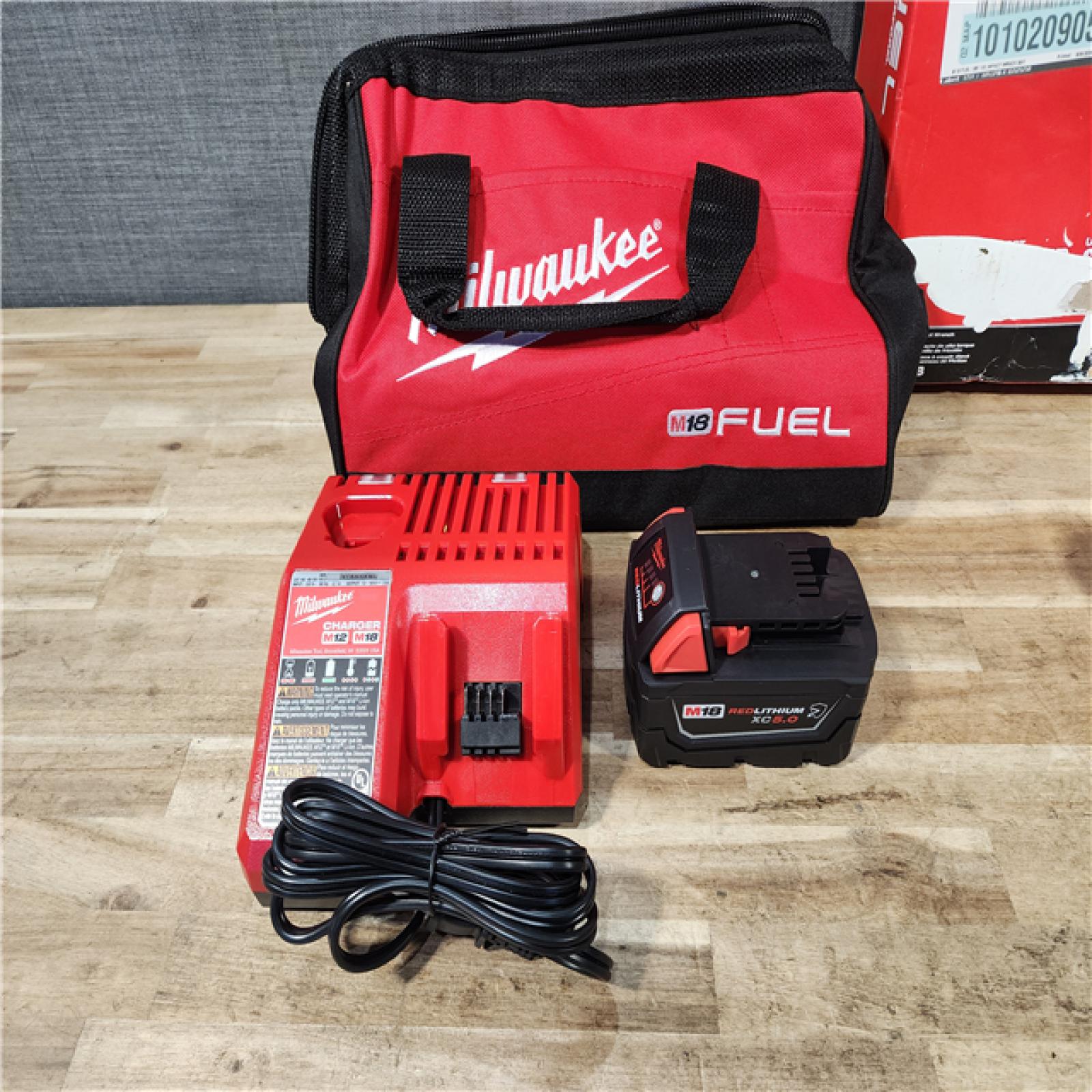HOUSTON LOCATION - AS-IS (APPEARS LIKE NEW) Milwaukee FUEL 18V Lithium-Ion Brushless Cordless 1/2 in. Impact Wrench w/Friction Ring Kit