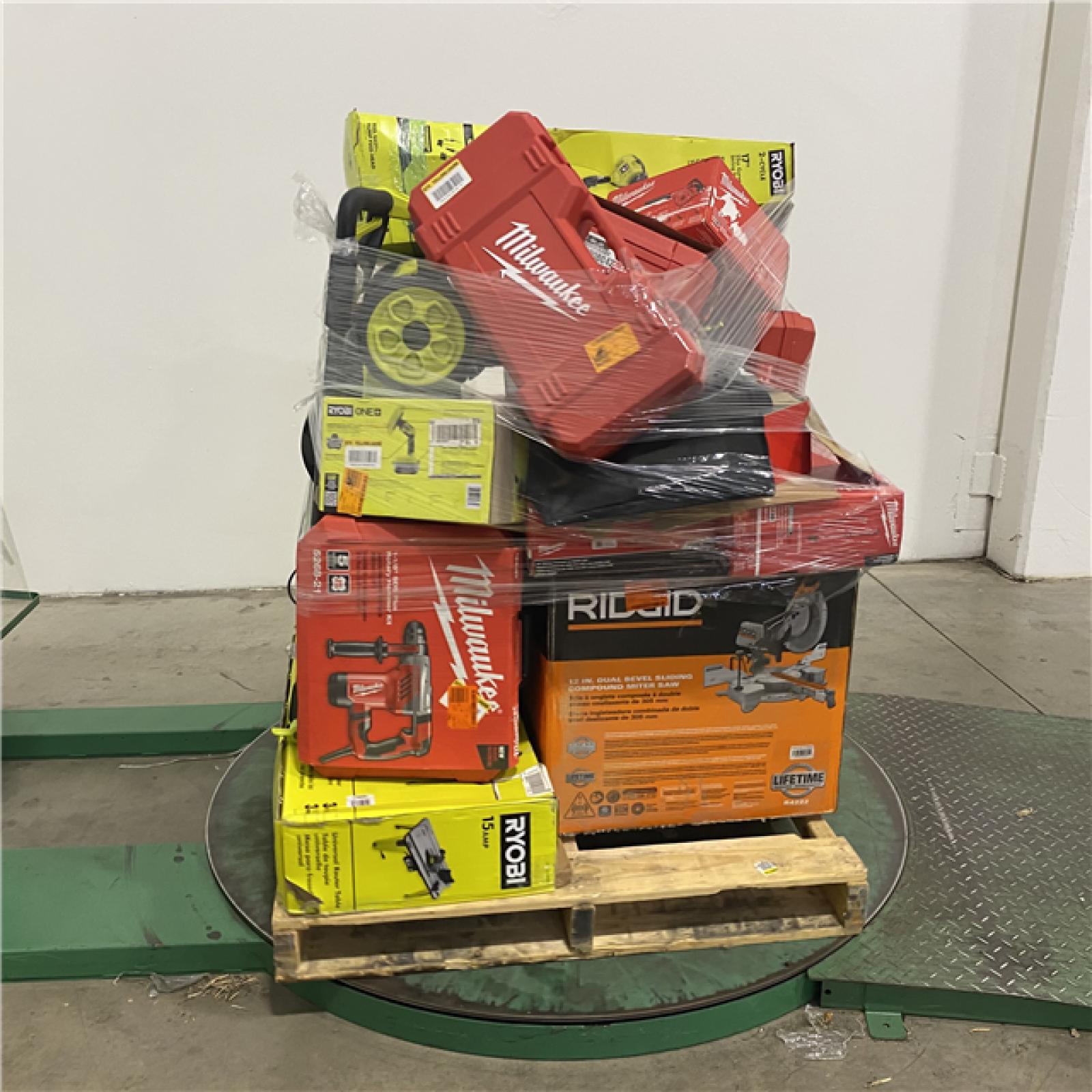Dallas Location - As-Is Tool Pallet