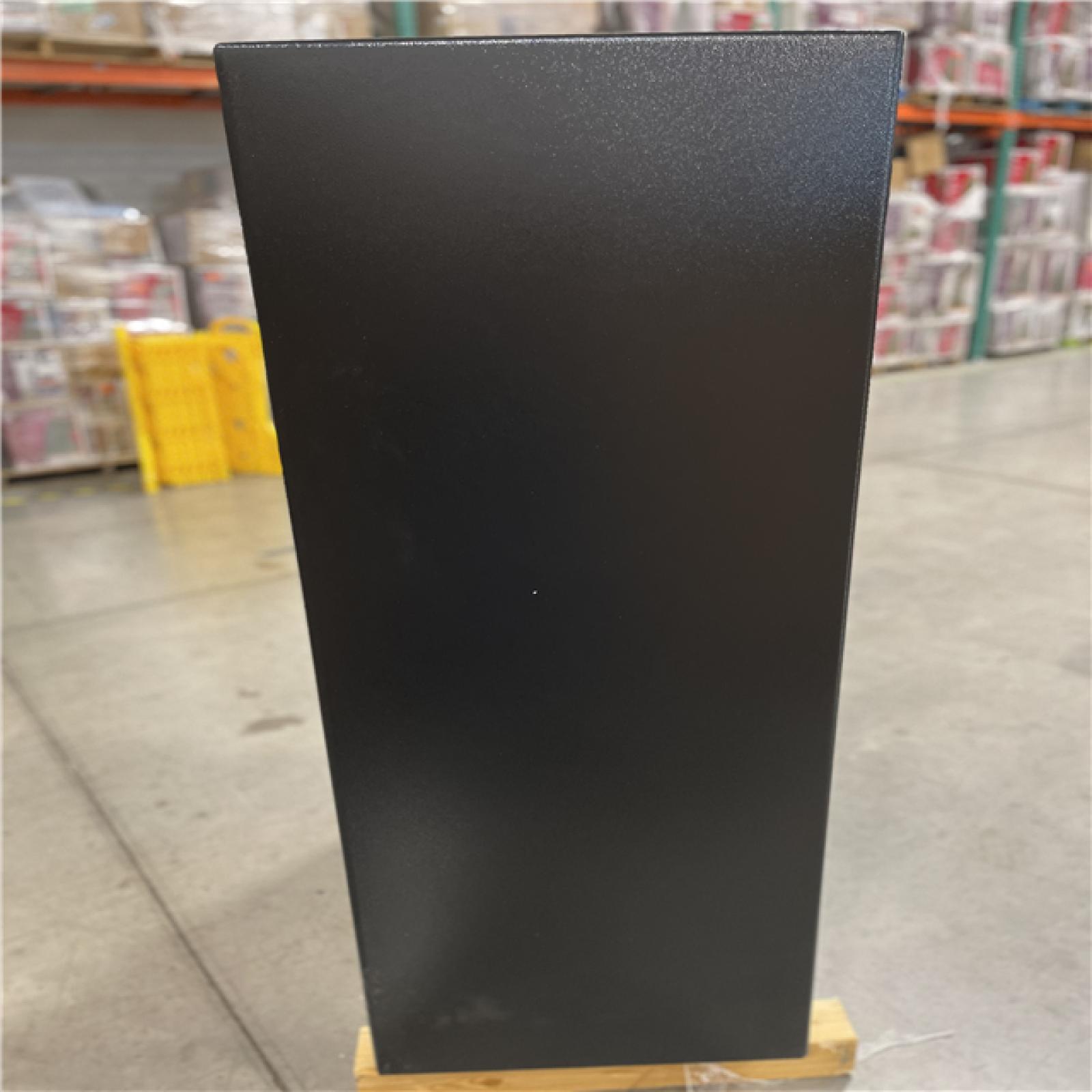 DALLAS LOCATION- AS-IS LIBERTY SAFE USA Series Black Textured 36 Electronic Gun Safe