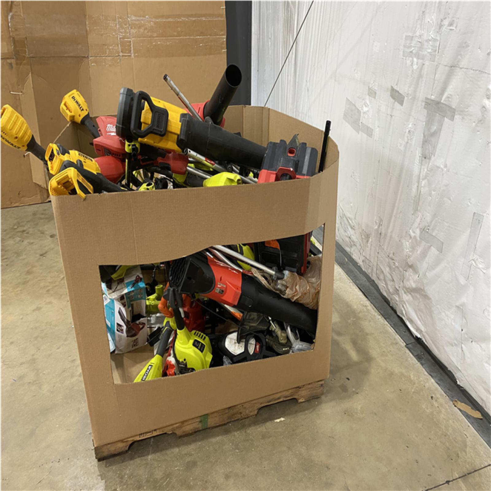 Houston Location - AS-IS Tool Pallet