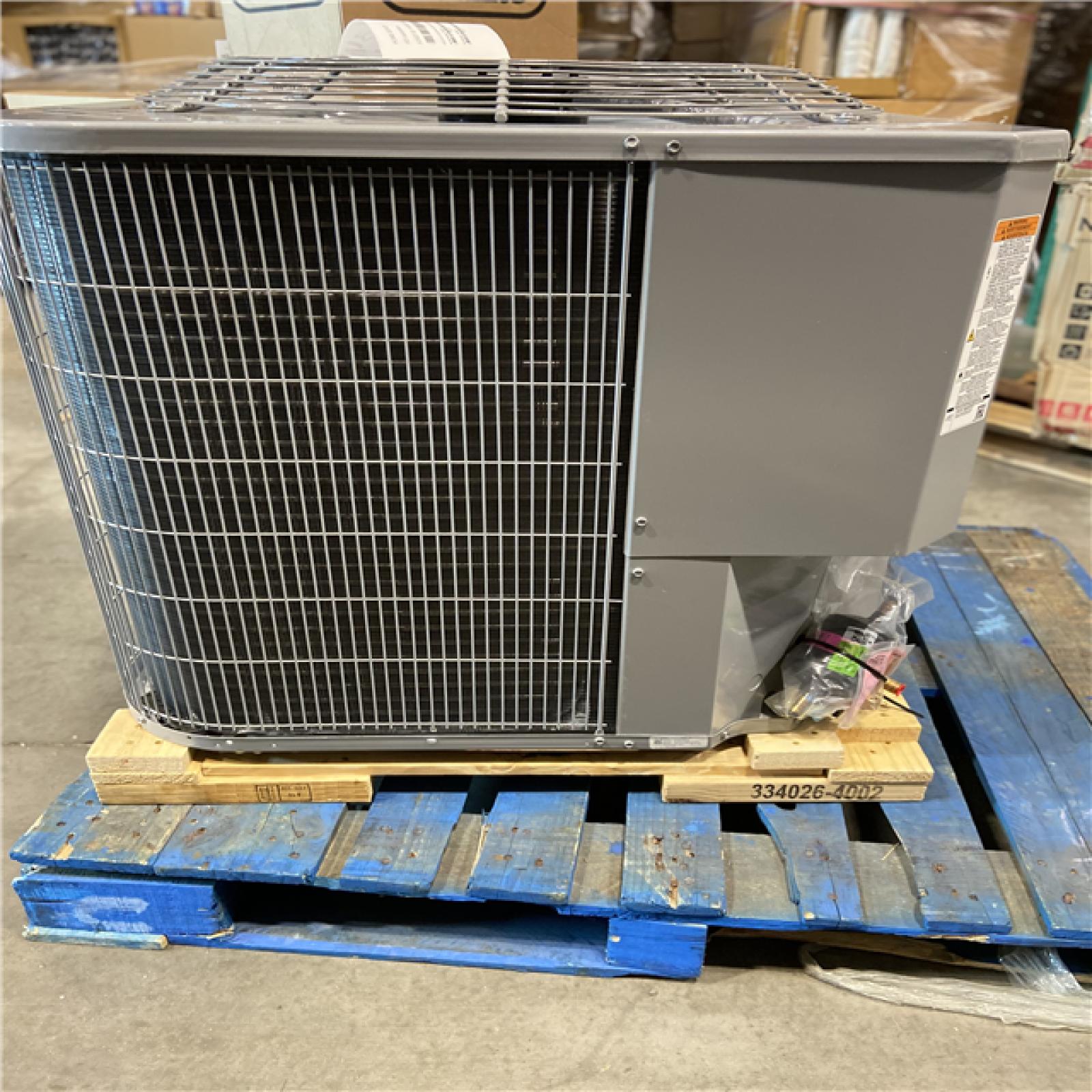 DALLAS LOCATION- Smartcomfort® by Carrier 2 Ton 14.3 Seer2 Heat Pump