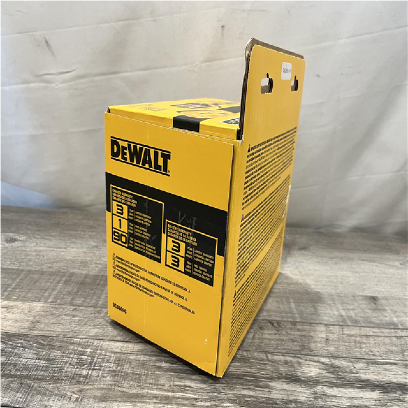 NEW - DEWALT 20V/60V MAX FLEXVOLT Lithium-Ion 9.0Ah Battery and Charger Starter Kit