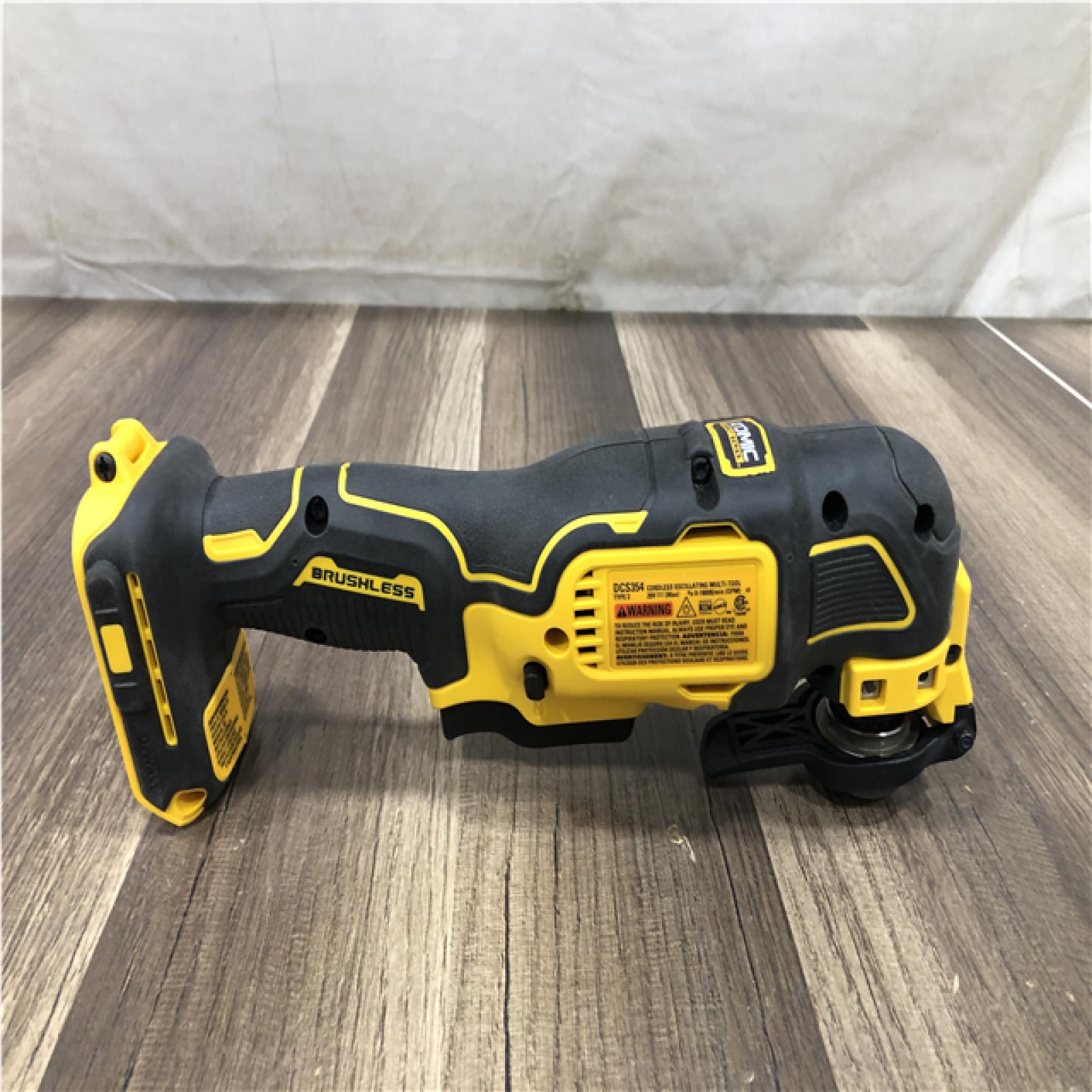 AS-IS DEWALT ATOMIC 20V MAX Cordless Brushless Oscillating Multi Tool (Tool Only)