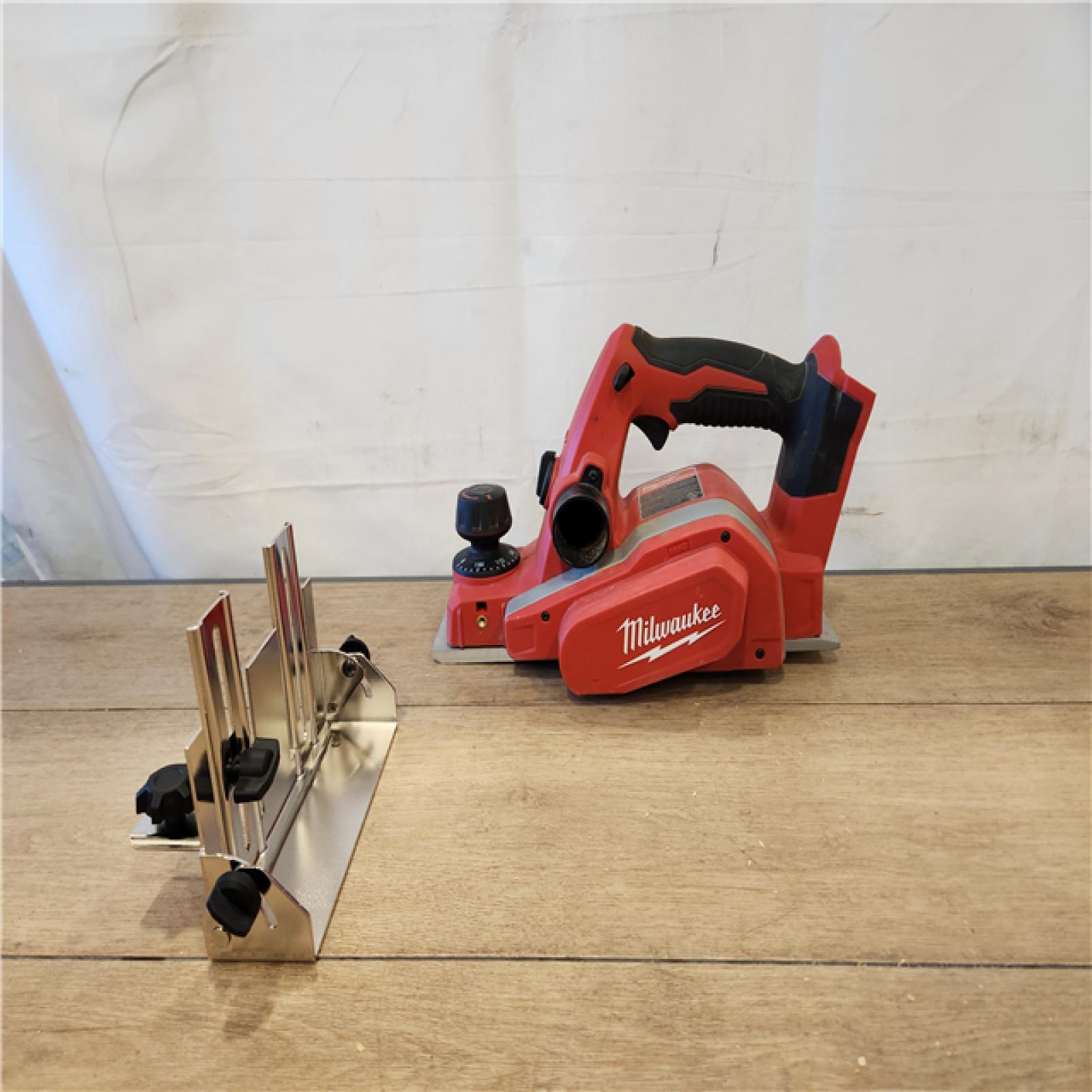AS-IS- Milwaukee M18 18-Volt Lithium-Ion Cordless 3-1/4 in. Planer (Tool-Only)