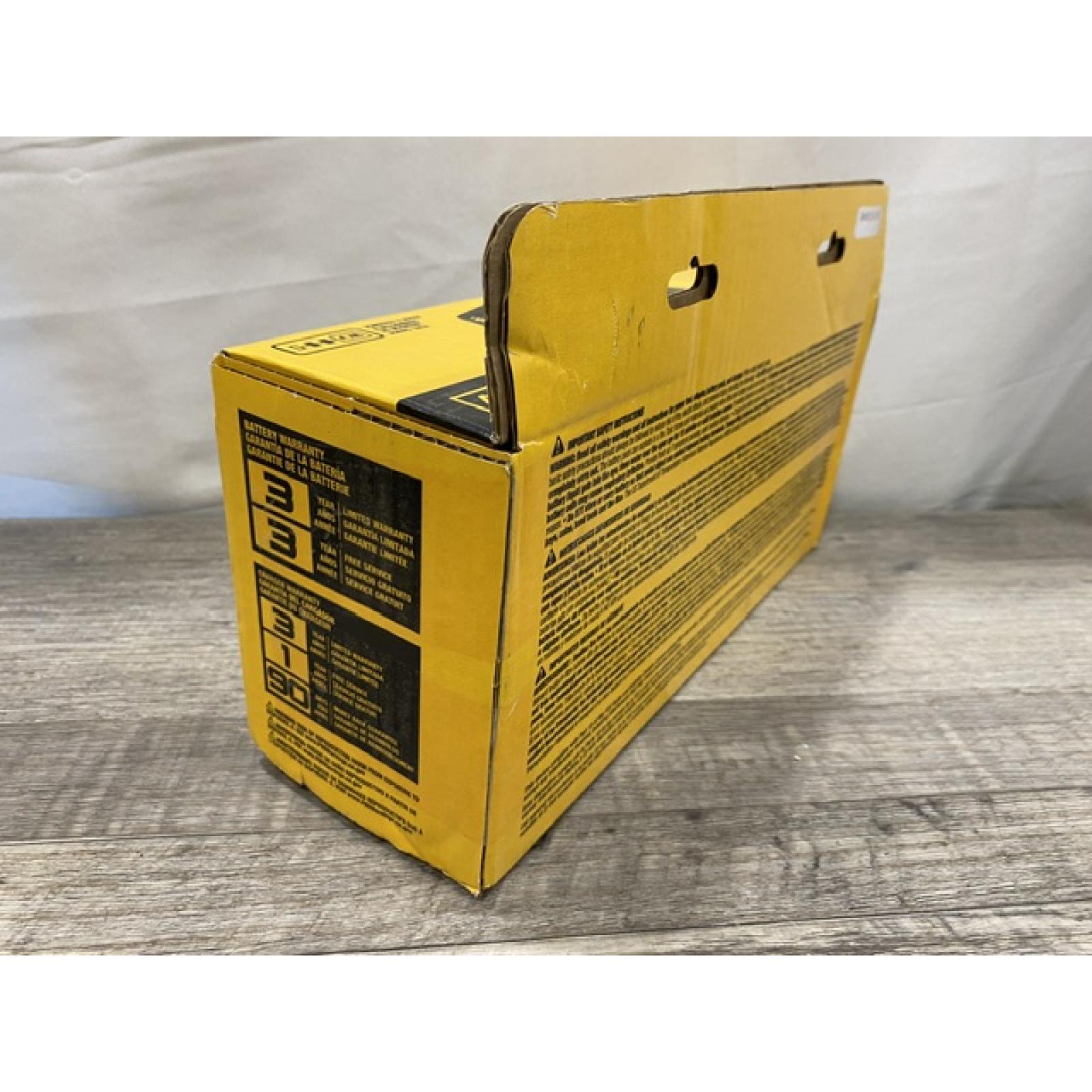 NEW - DEWALT 20V MAX Lithium-Ion Battery Kit with 5.0Ah and 2.0Ah Battery and Charger