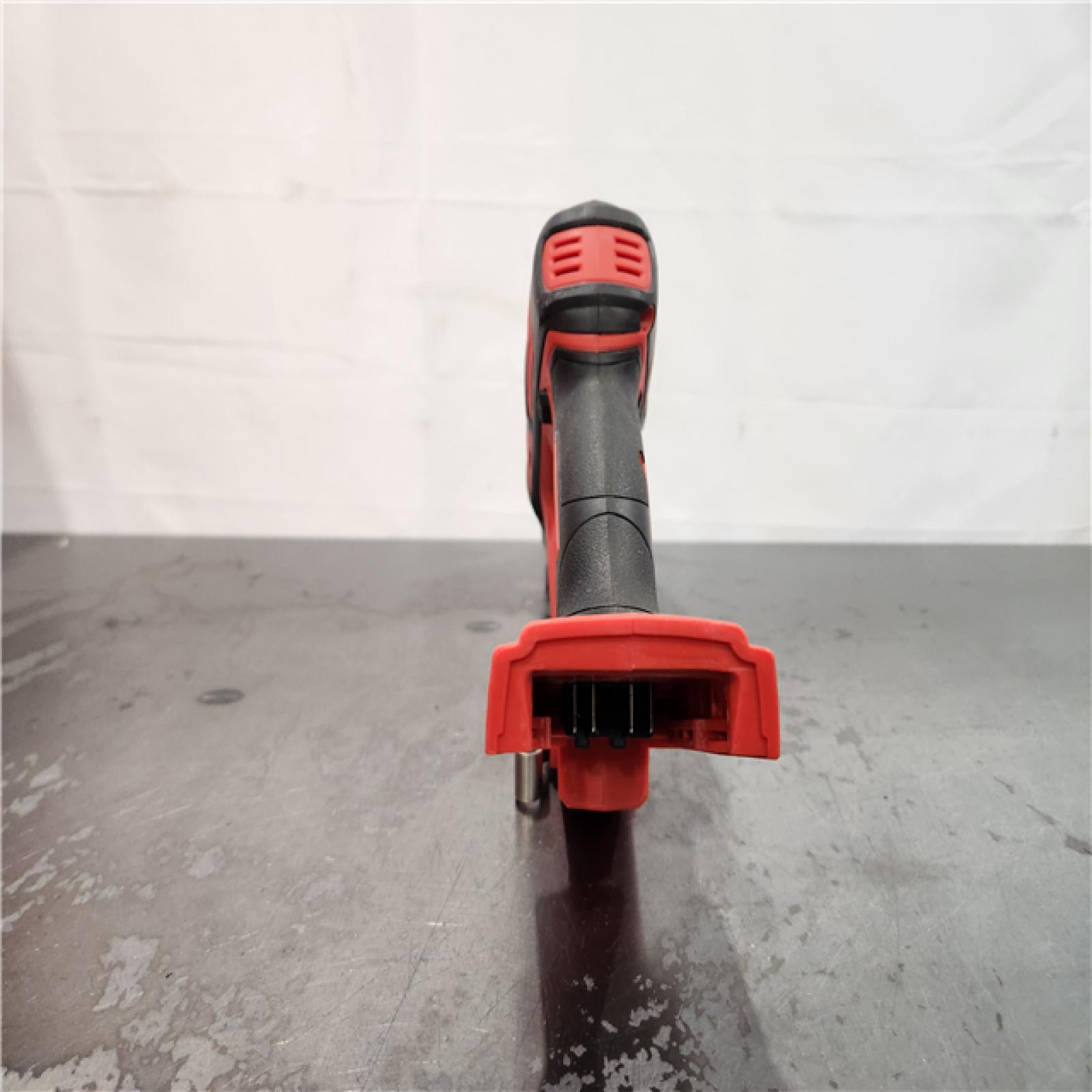 AS-IS- Milwaukee M18 18-volt Lithium-ion Cordless 18-gauge Double Cut Metal Shear  Bare Tool