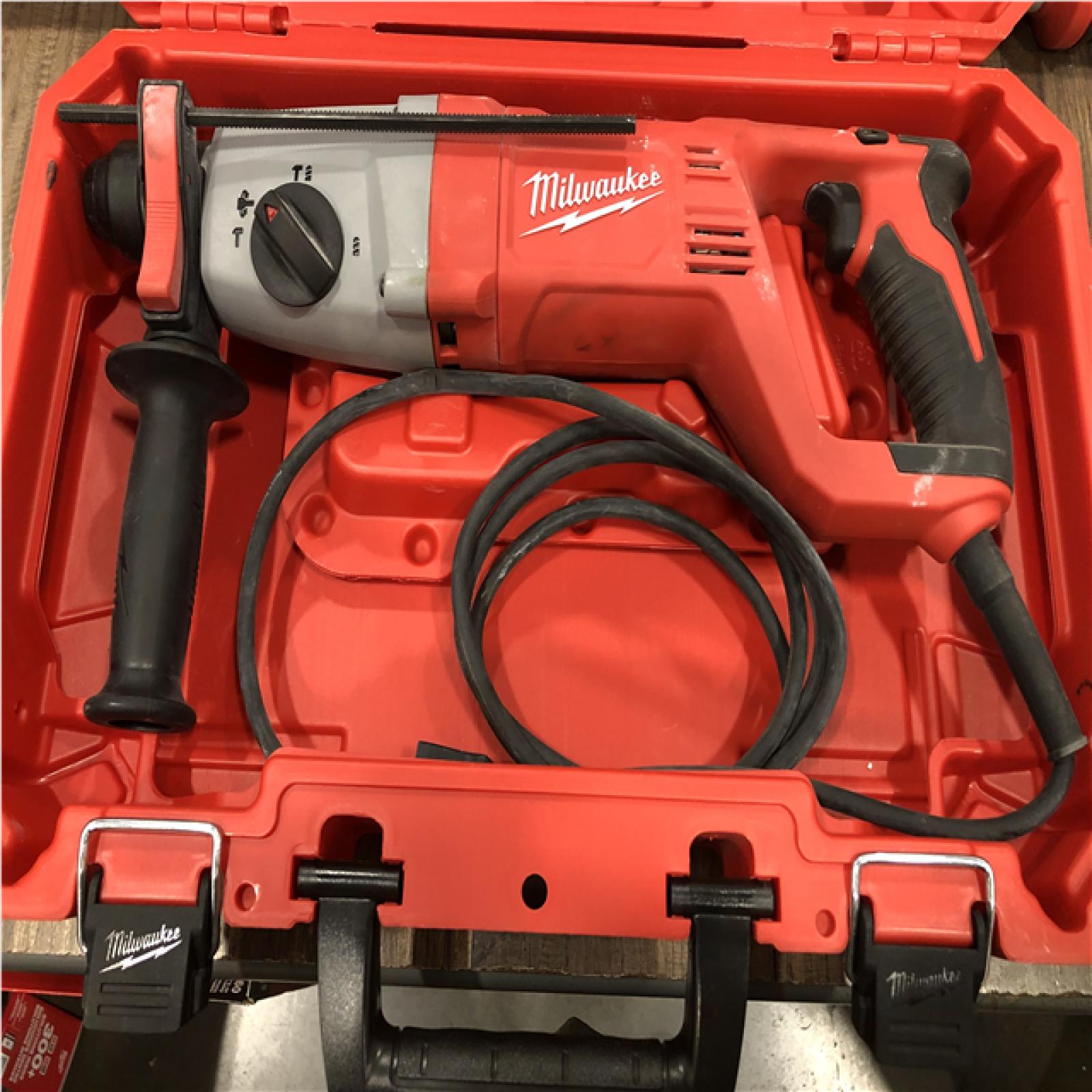 AS-IS Milwaukee 8 Amp Corded 1 in. SDS D-Handle Rotary Hammer