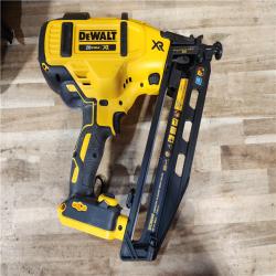 HOUSTON LOCATION - AS-IS DEWALT 20V MAX XR 16-Gauge Electric Cordless Angled Finishing Nailer Kit