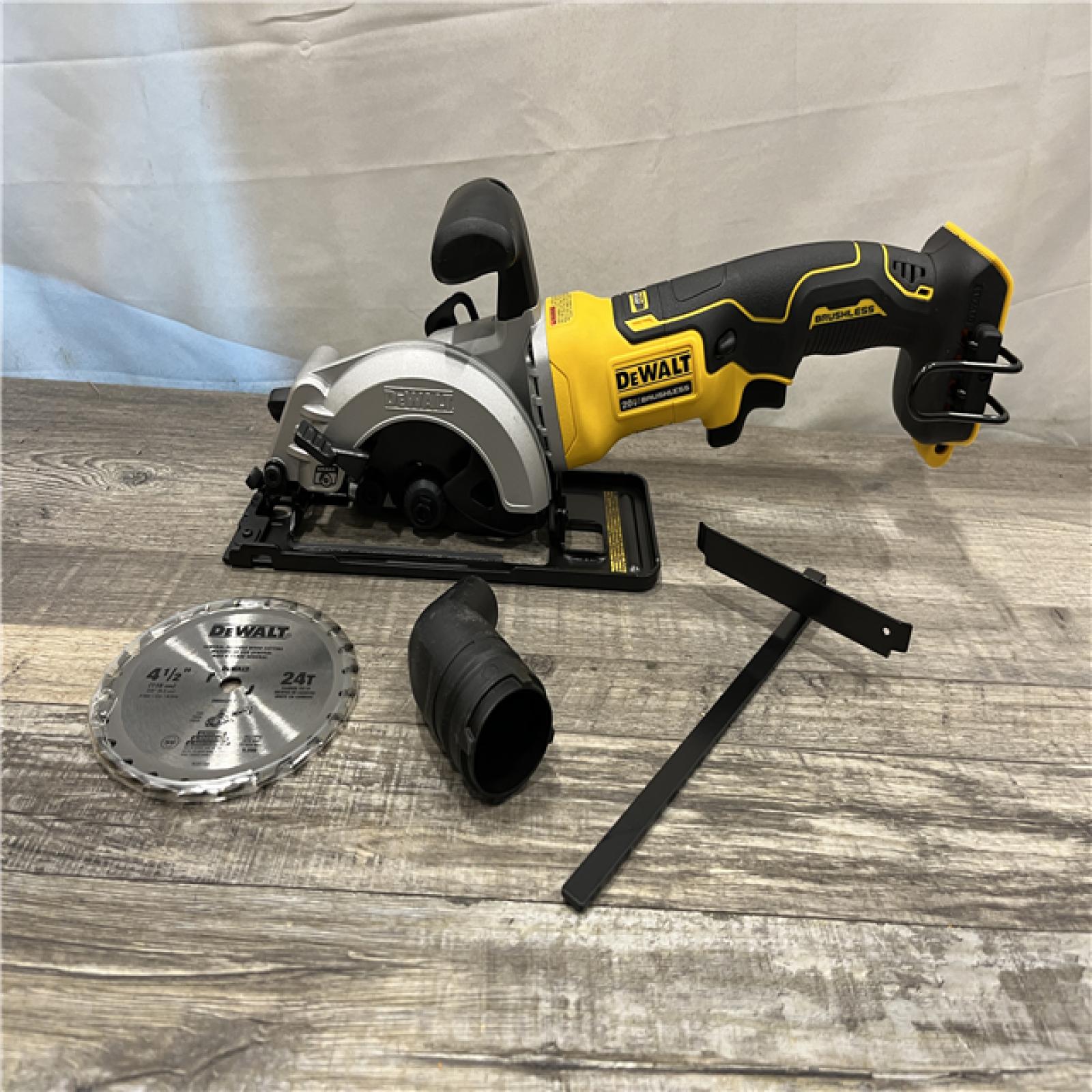 AS-IS DEWALT ATOMIC 20V MAX Cordless Brushless 4-1/2 in. Circular Saw (Tool Only)