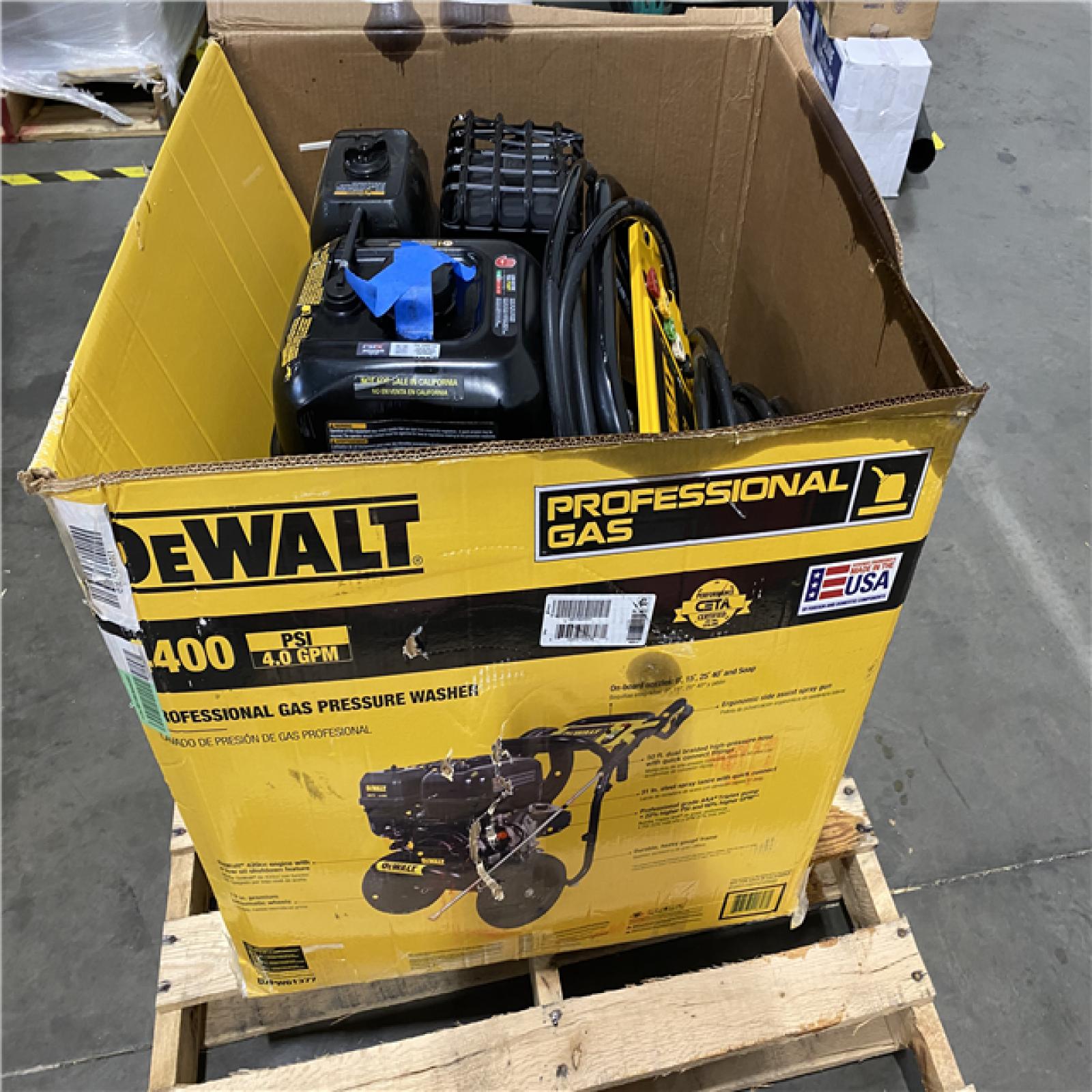 Dallas Location - As-Is DEWALT 4400 PSI 4.0 GPM Cold Water Gas Pressure Washer