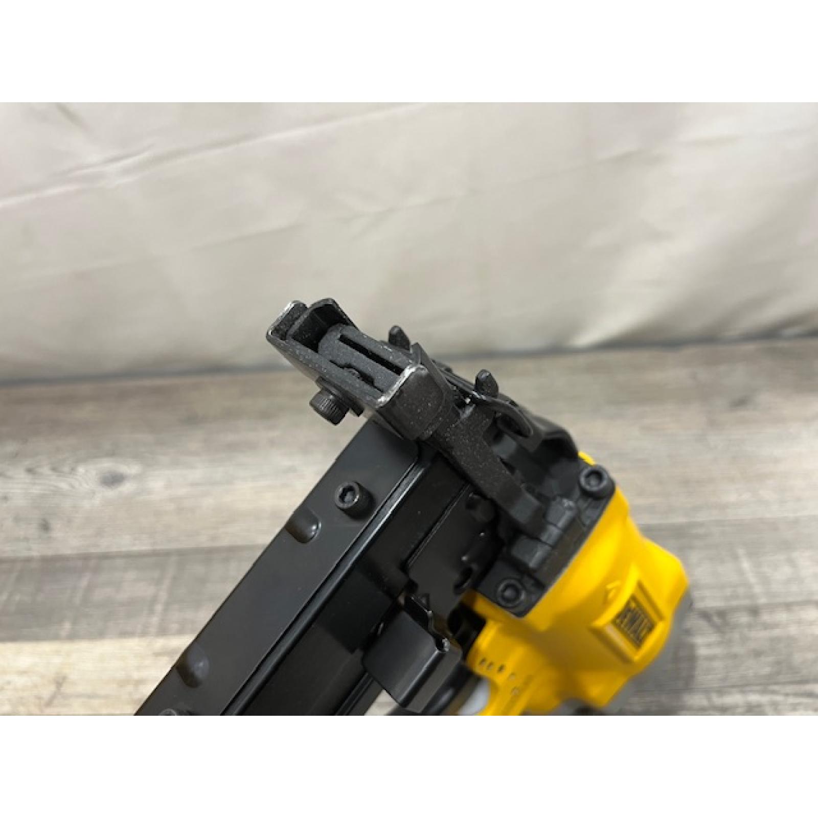 AS-IS DEWALT Corded Pneumatic 16-Gauge 1 in. Crown Lathing Stapler