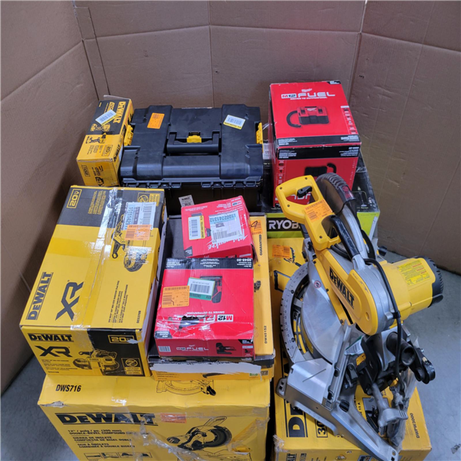 CALIFORNIA AS-IS TOOL PALLET