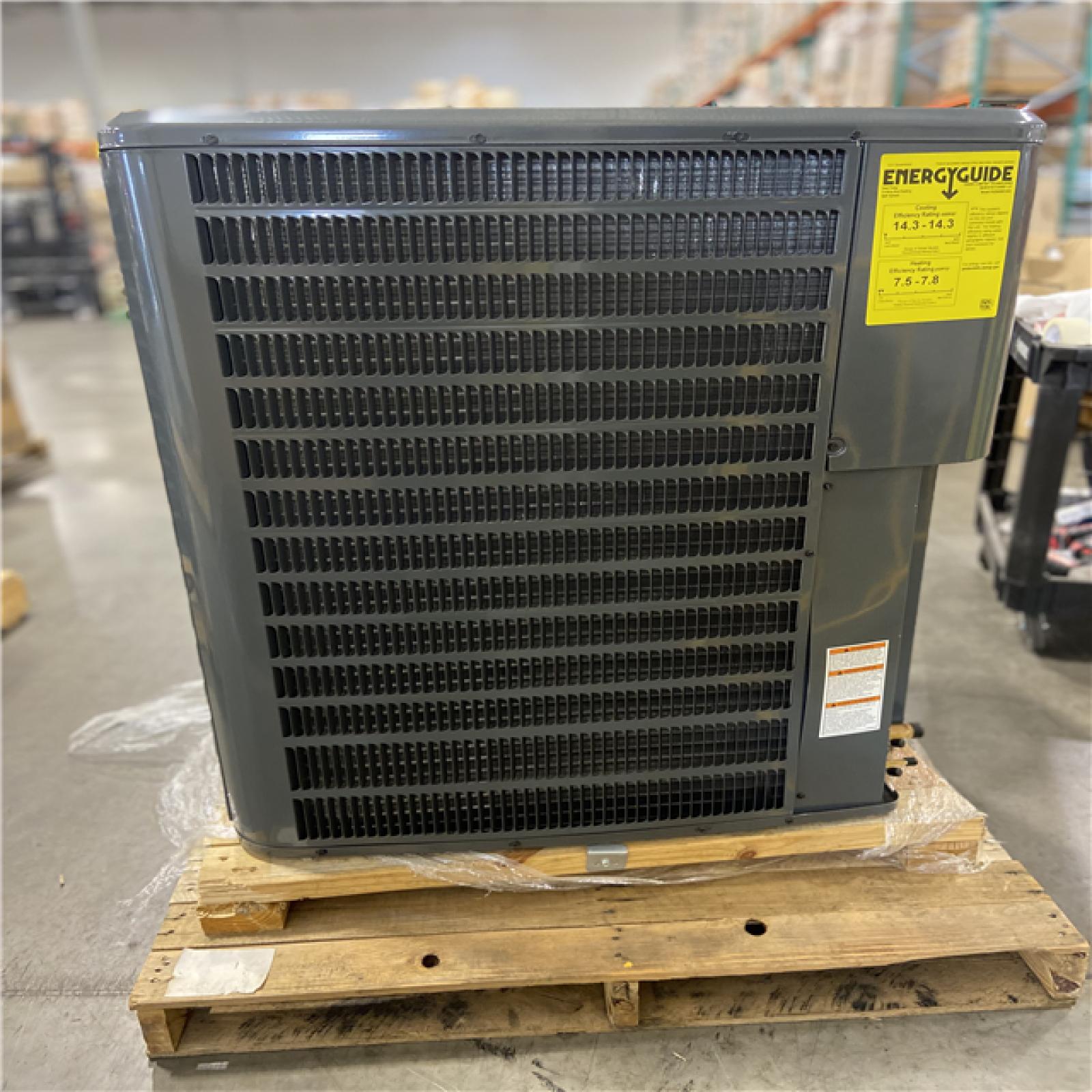 DALLAS LOCATION - Goodman 5 Ton 14.3 SEER2 Heat Pump Condenser