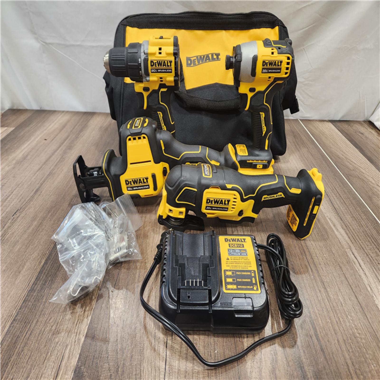 AS-IS- DeWalt 20V MAX ATOMIC Cordless Brushless 4-Tool Combo Kit
