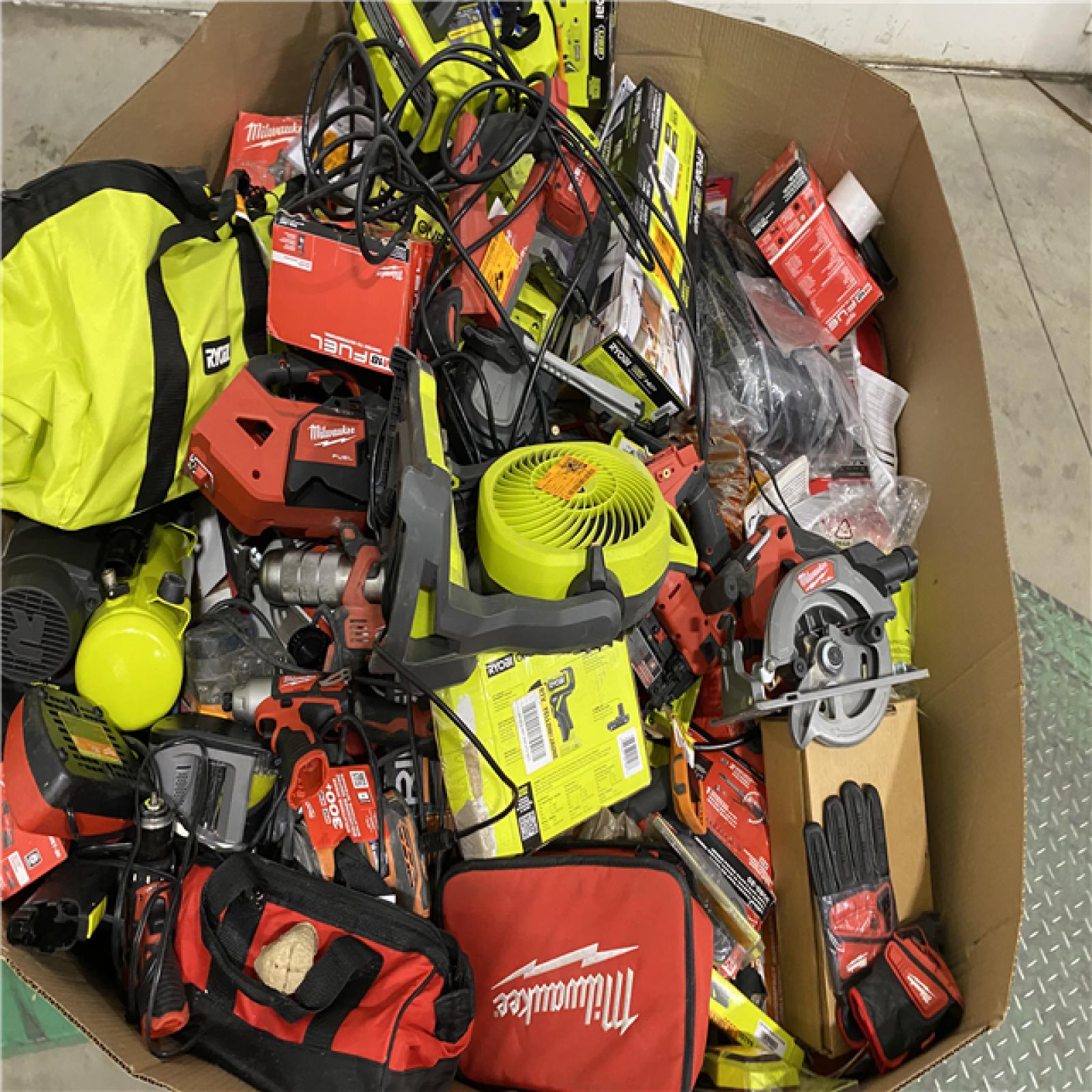 Dallas Location - As-Is Tool Pallet