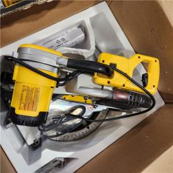 Like New- Dewalt 15 Amp Corded 12 in. Double-Bevel Compound Miter Saw