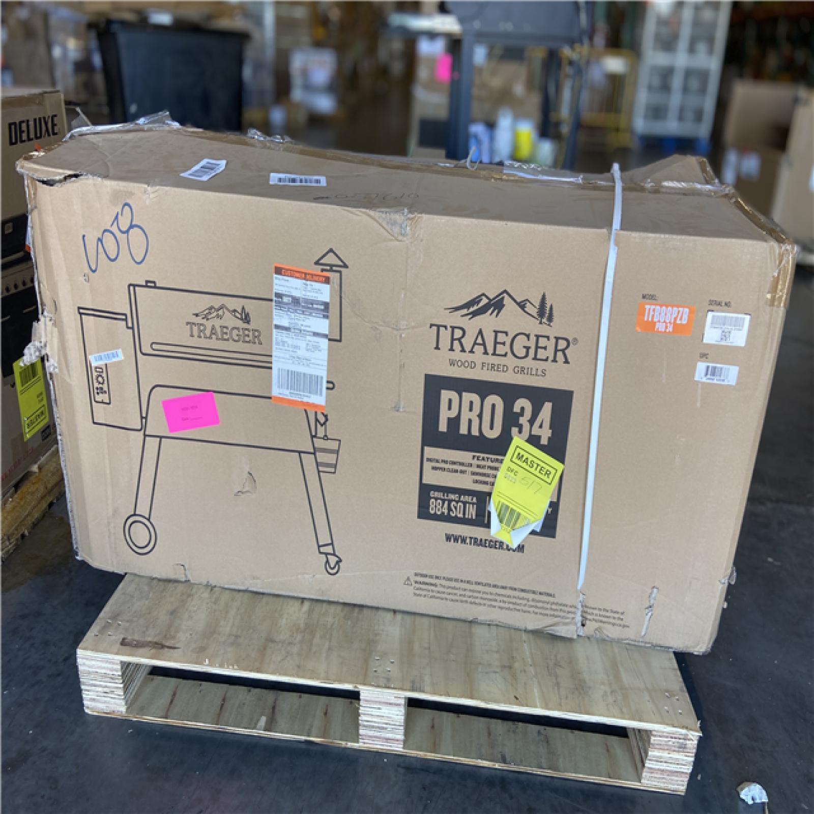 DALLAS LOCATION - Traeger Pro Series 34-Pellet Grill and Smoker in Bronze